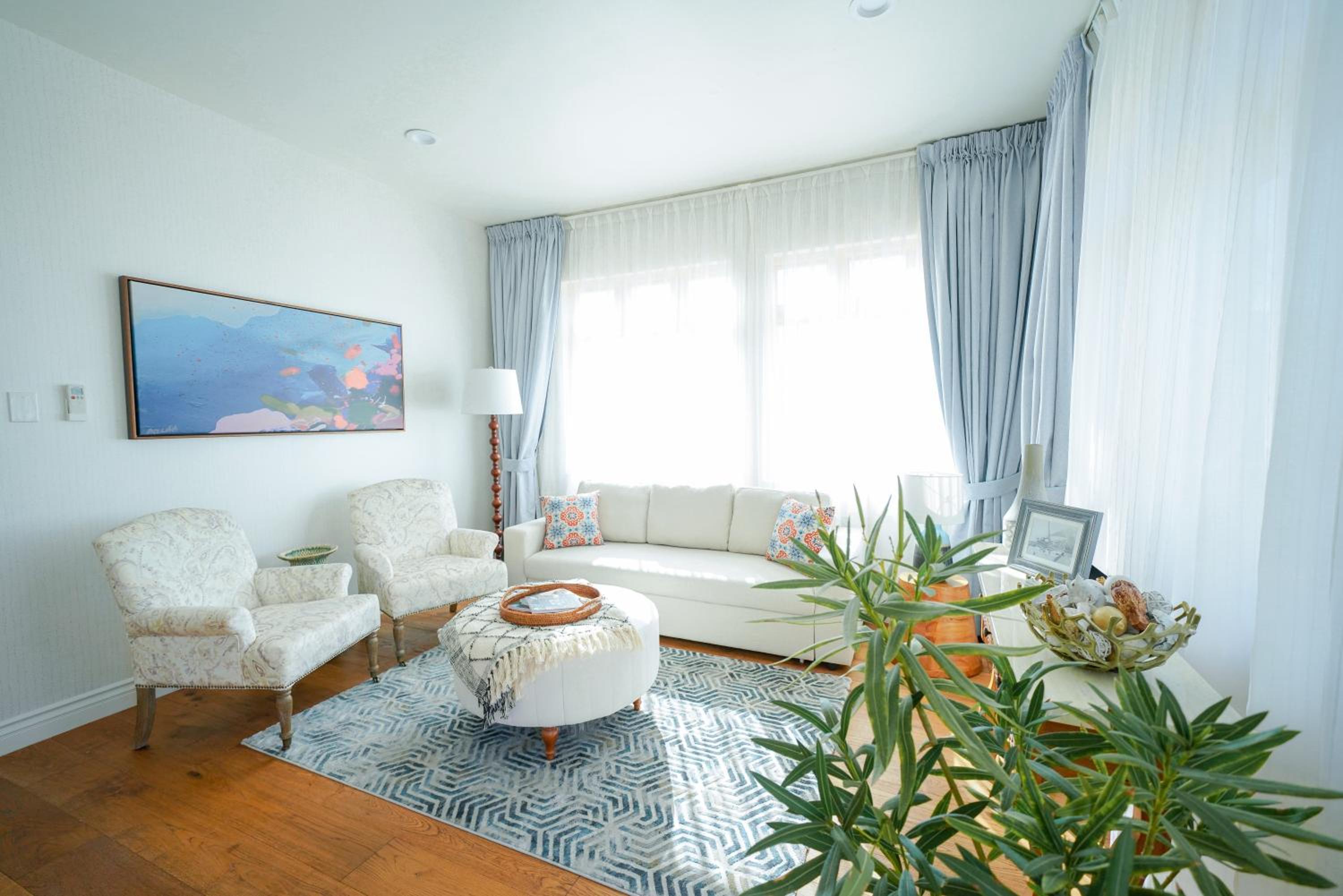 ADA King Suite with Balcony