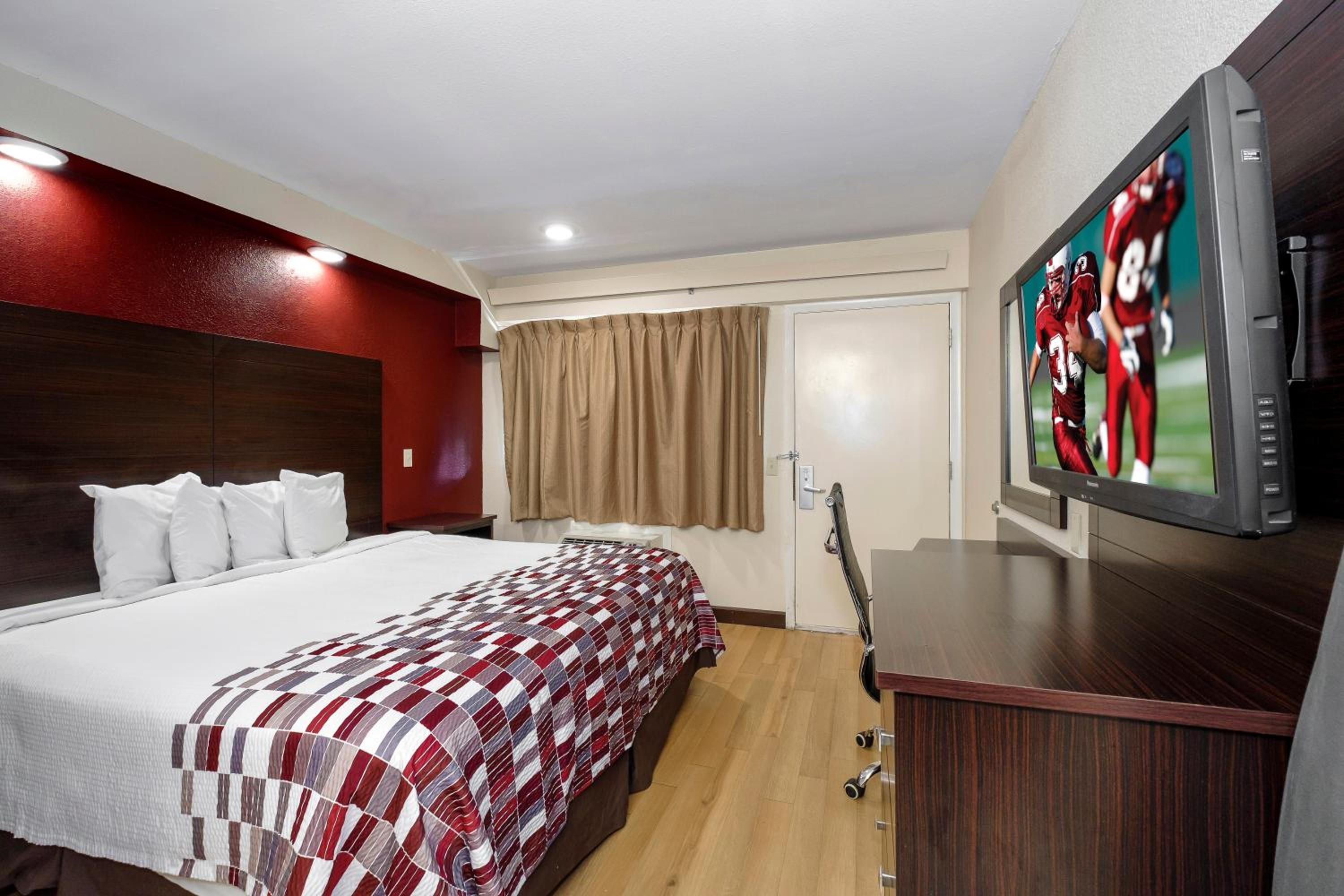 Standard King Room Non-Smoking