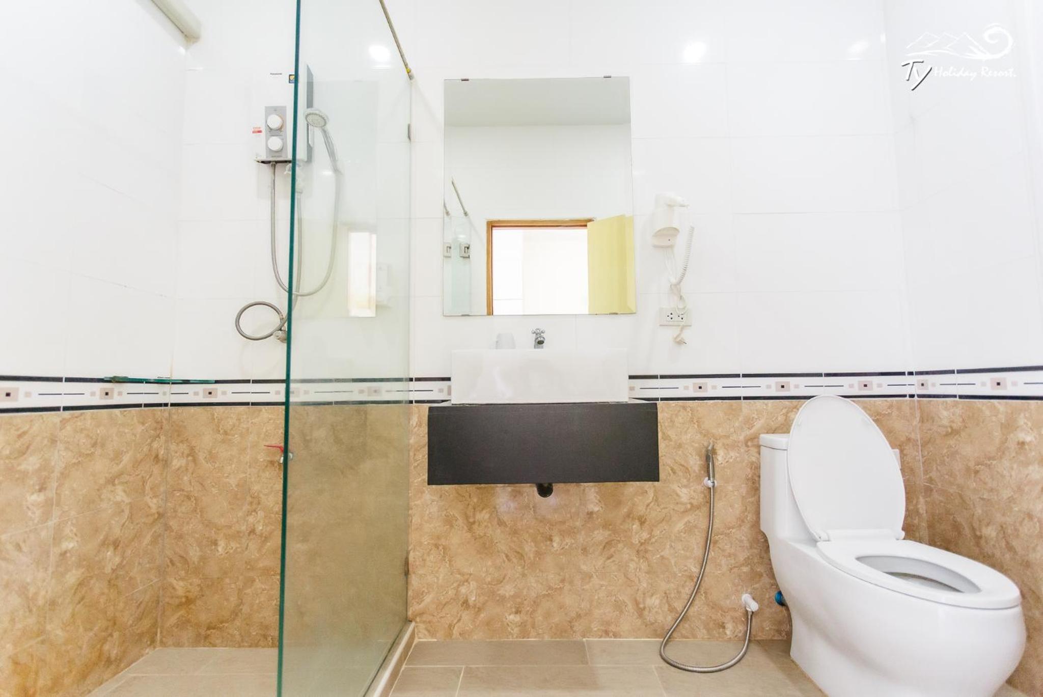 Seven-Bedroom Villa with Private Pool 217