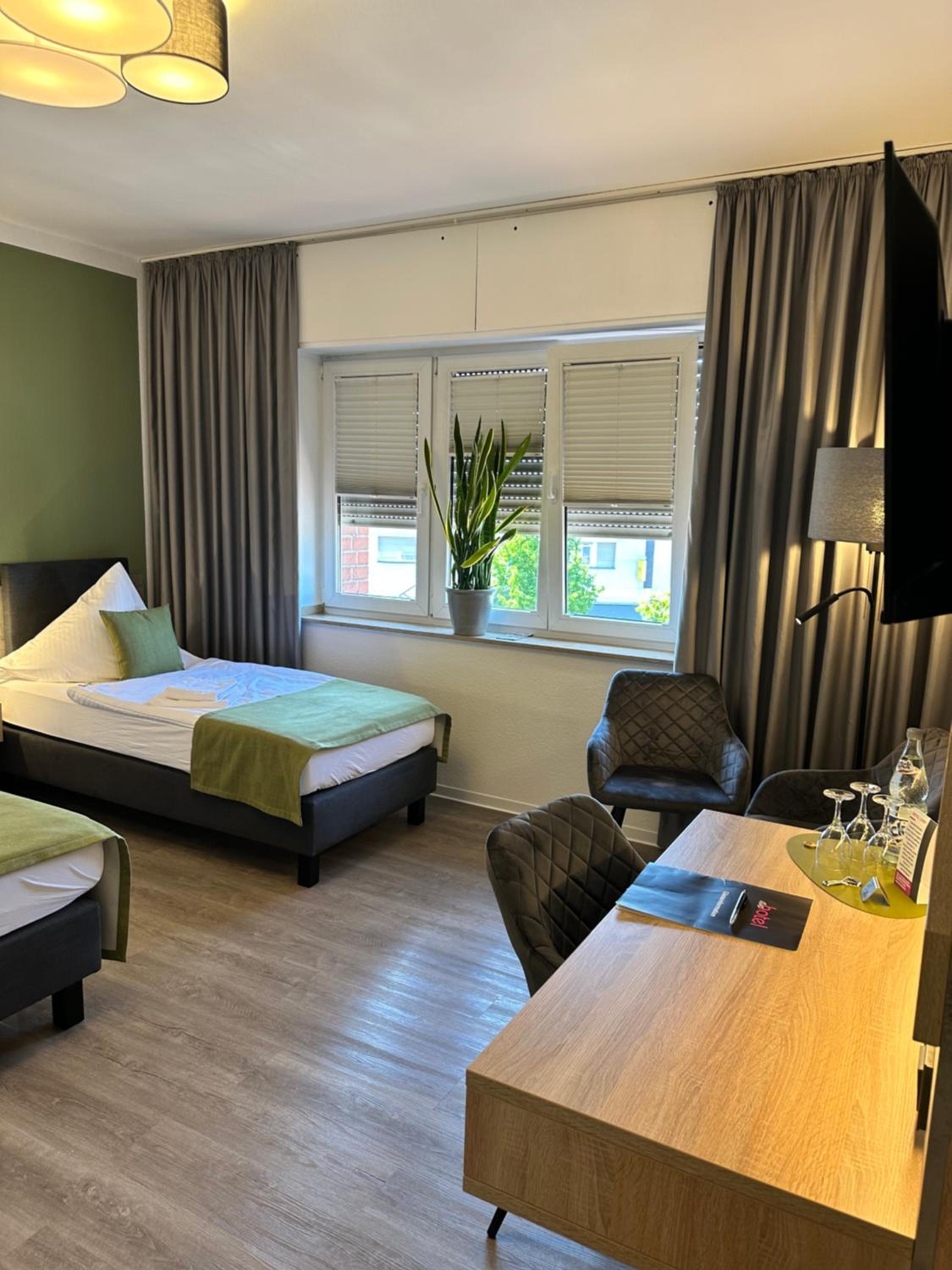 Triple Room