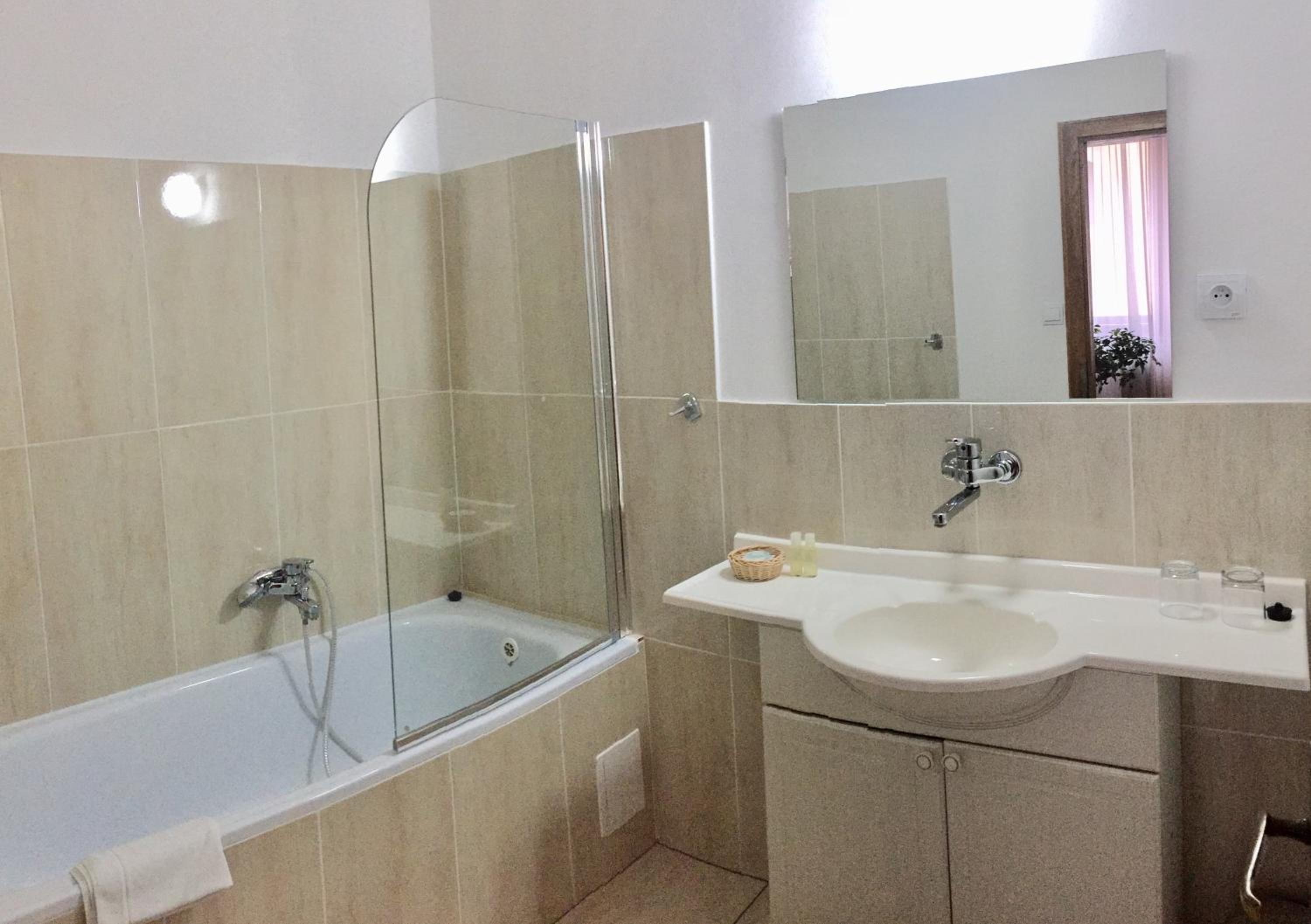 Standard Double Room with 2 Extra Beds