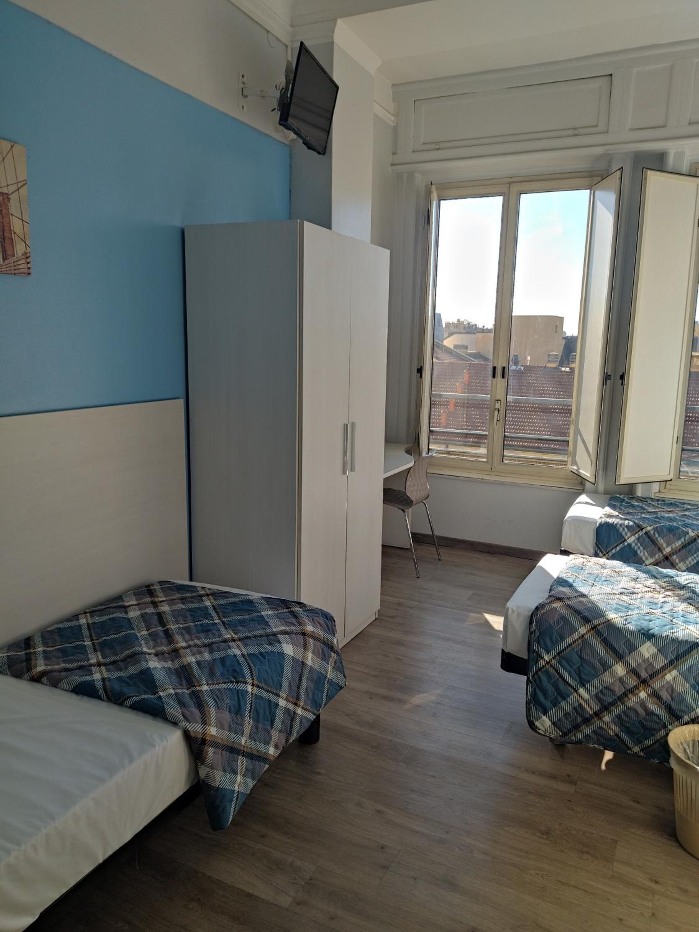 Triple Room with Bathroom