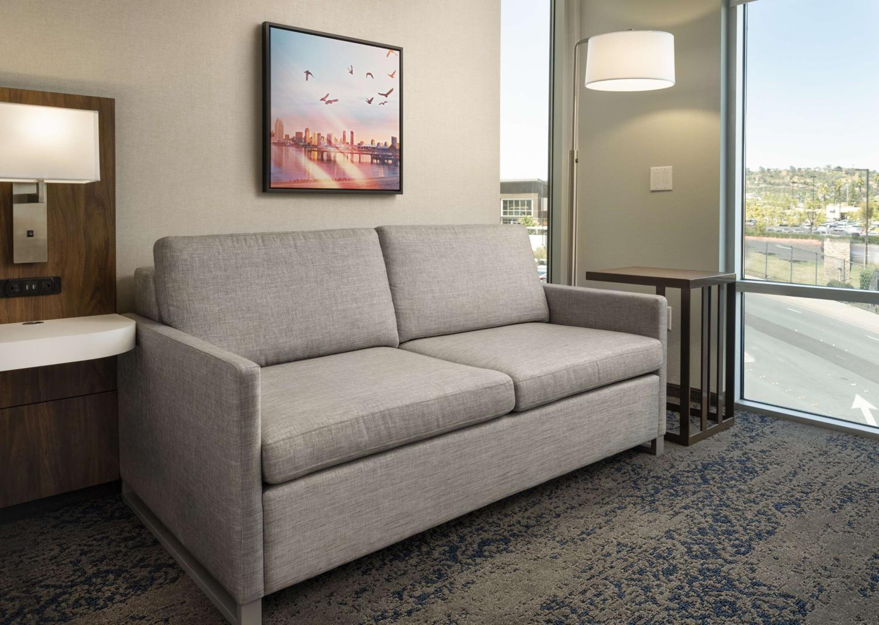 King Room with Sofa Bed - Hearing Access/Non-Smoking