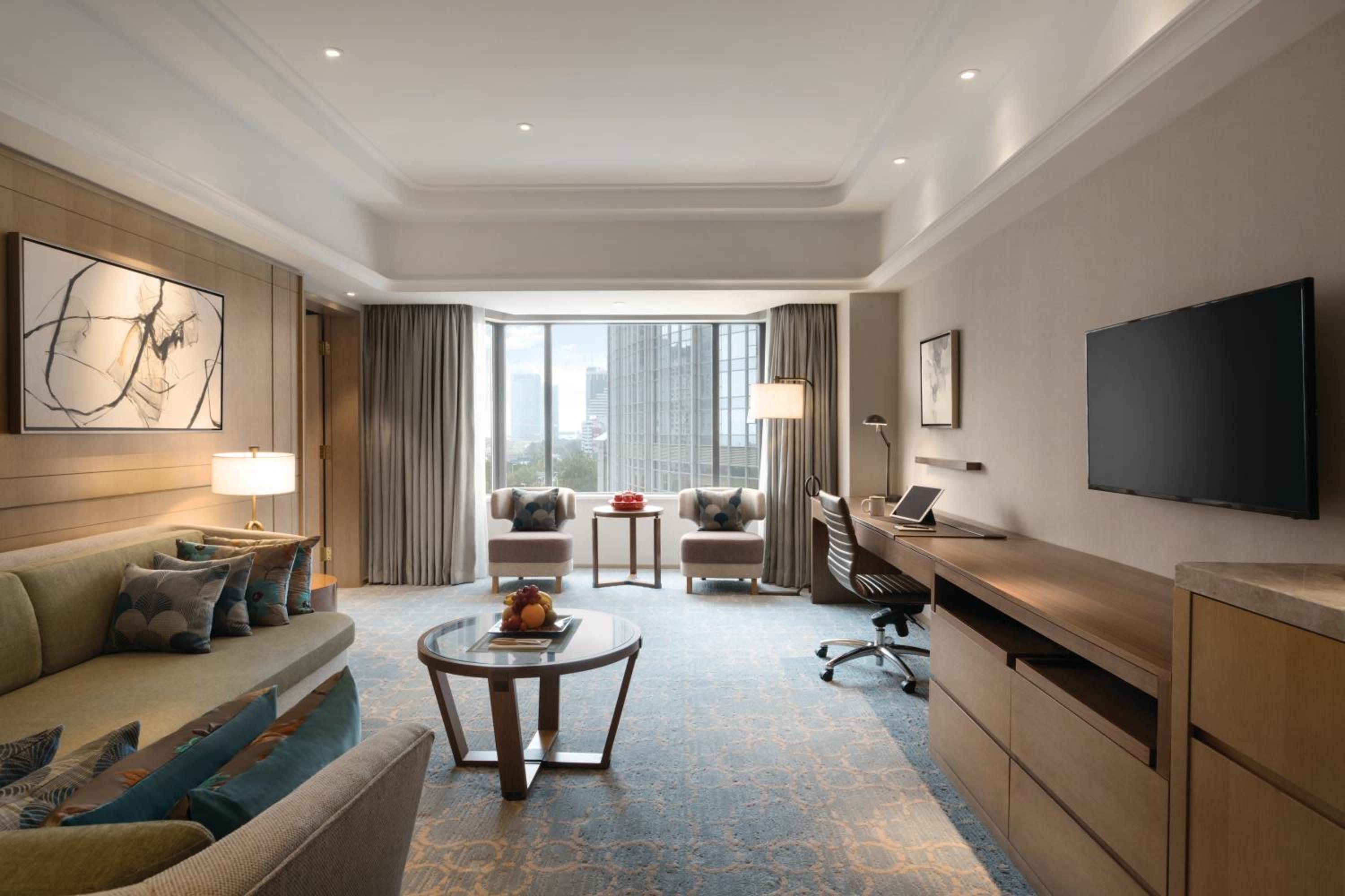Executive King Suite - City Wing