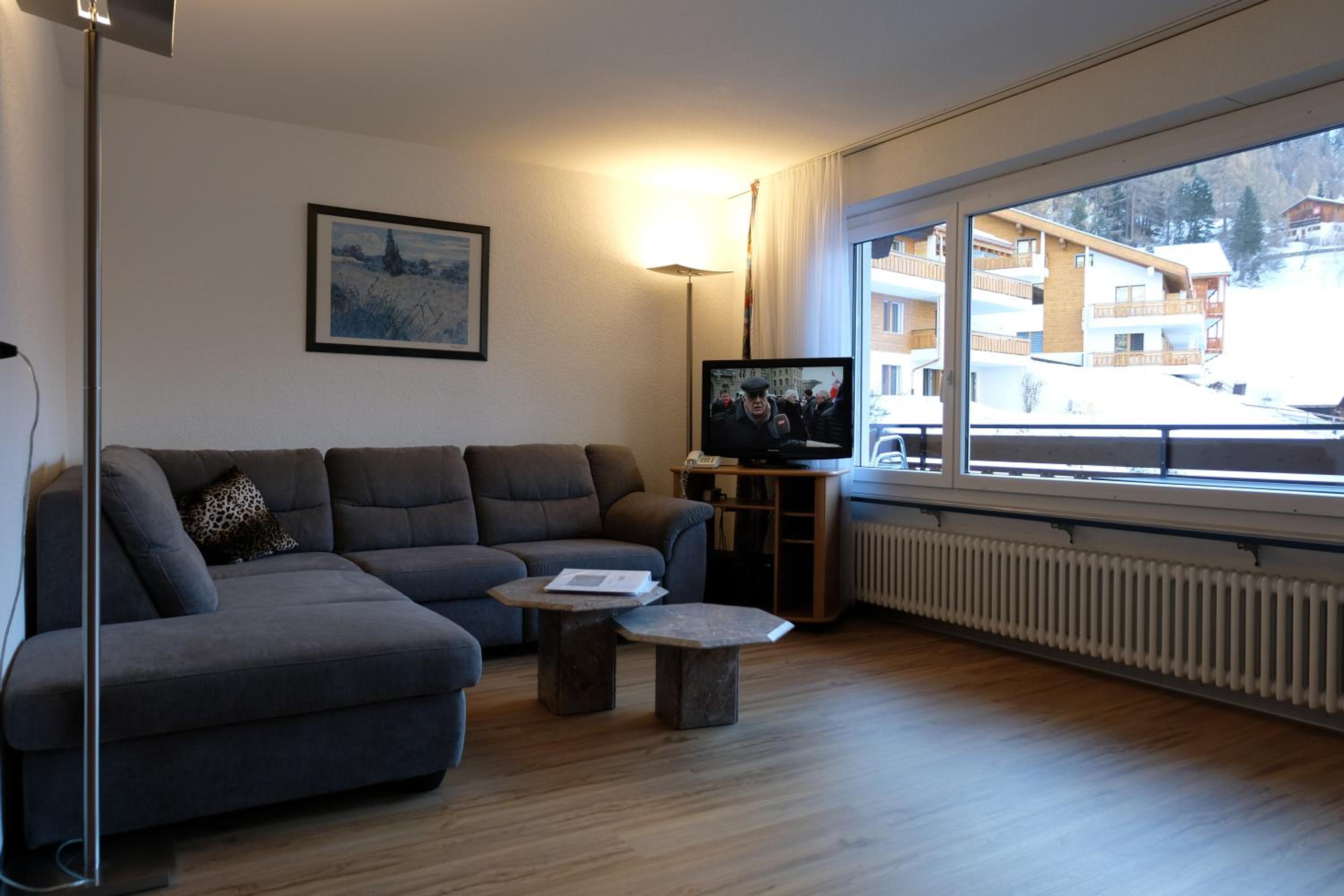 Apartment (4 Adults) with Matterhorn View