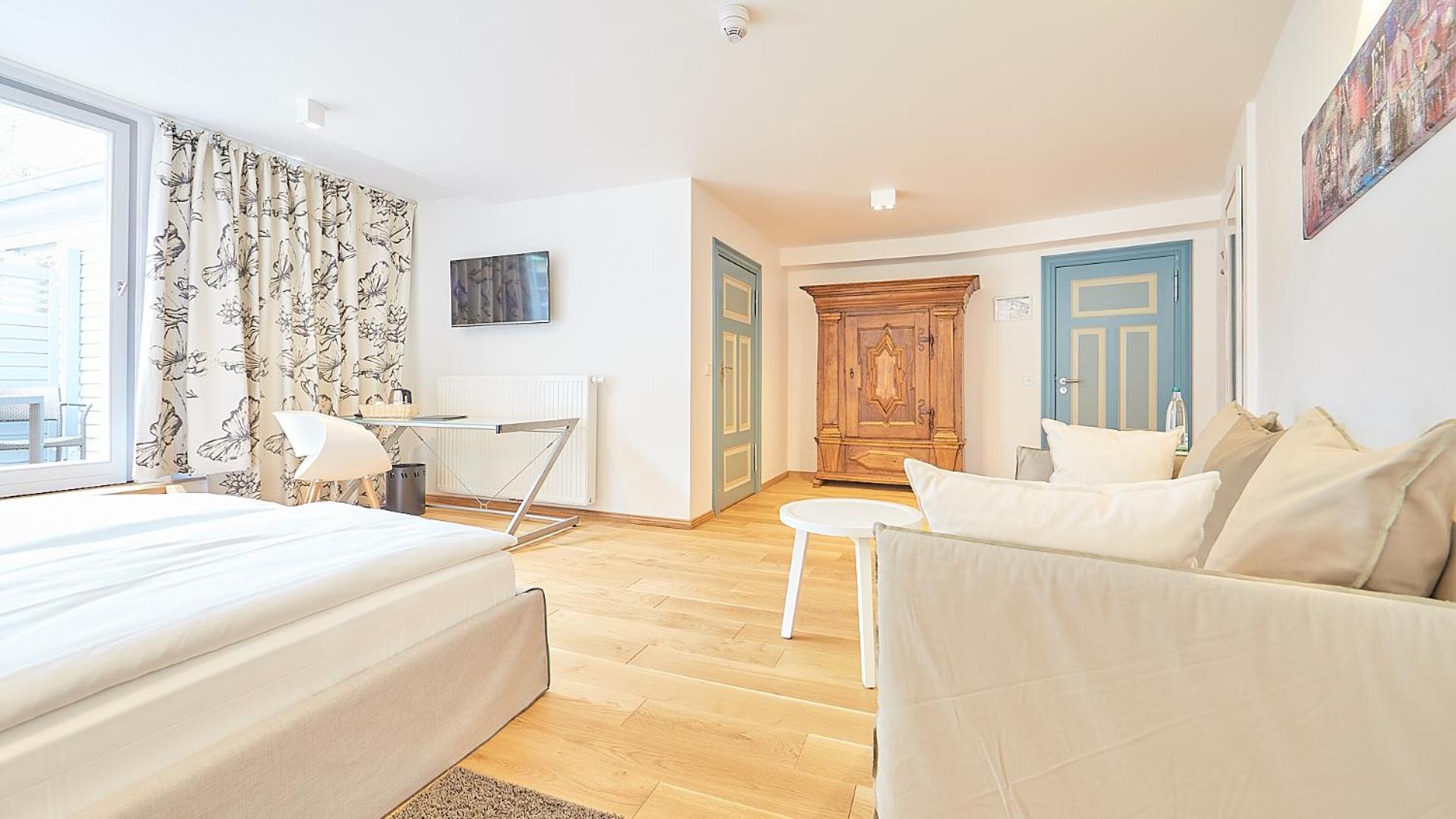 Double Room with Terrace