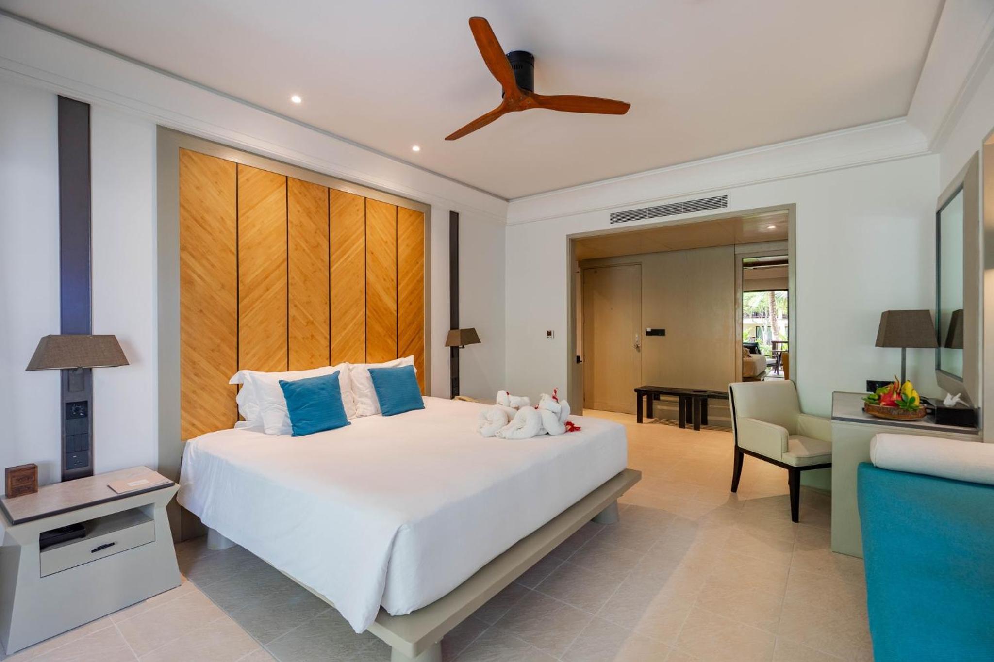 Deluxe Garden Pavilion King Room (Lower Floor) - Free Airport Shuttle