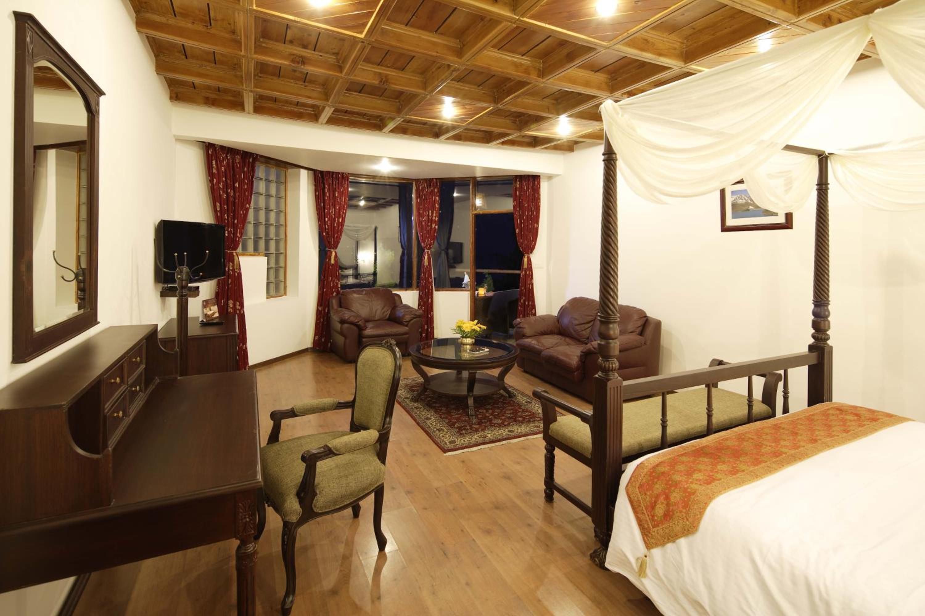 Deluxe Double Room - Rs.500/person credit on SPA usage