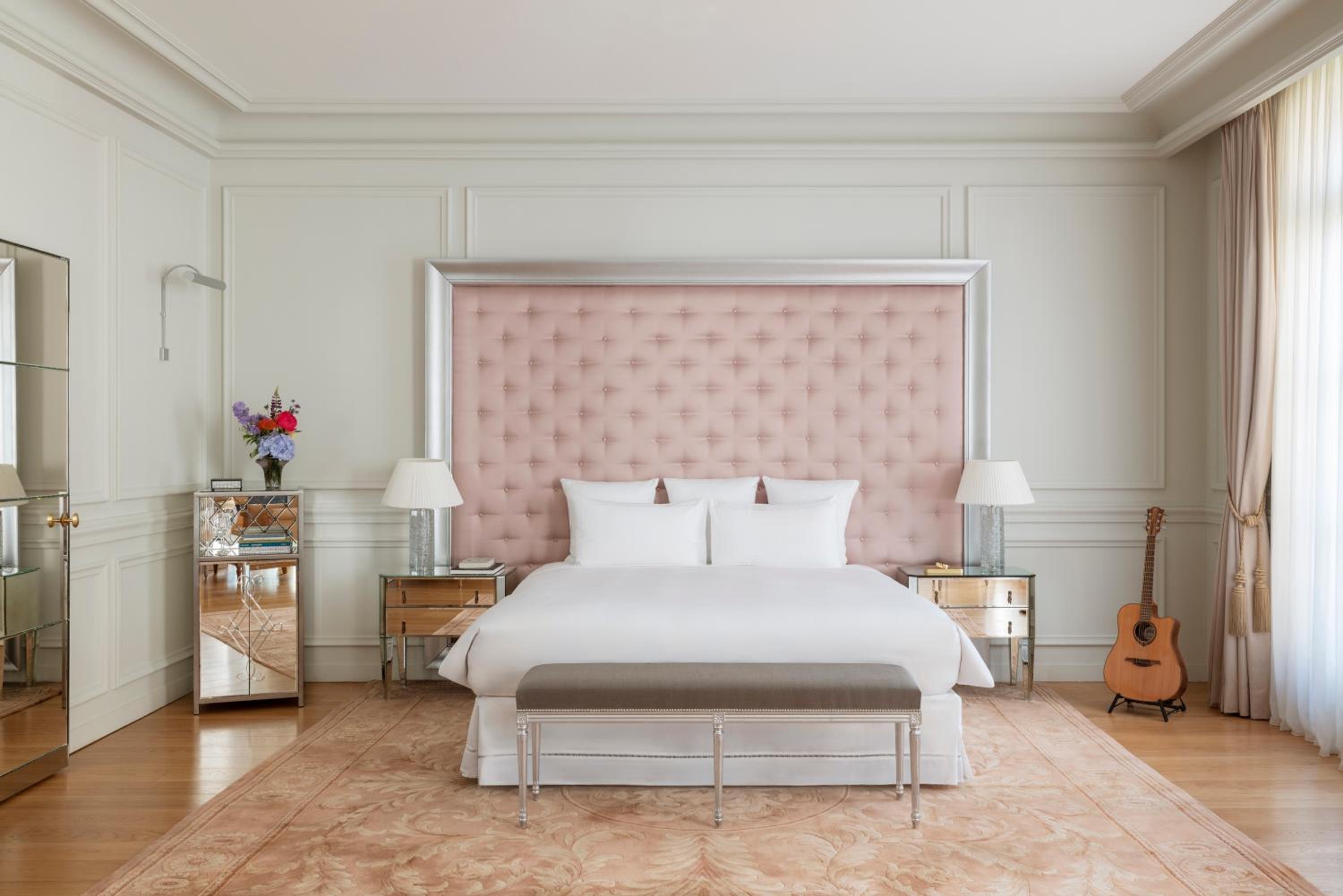 Raffles Presidential Suite