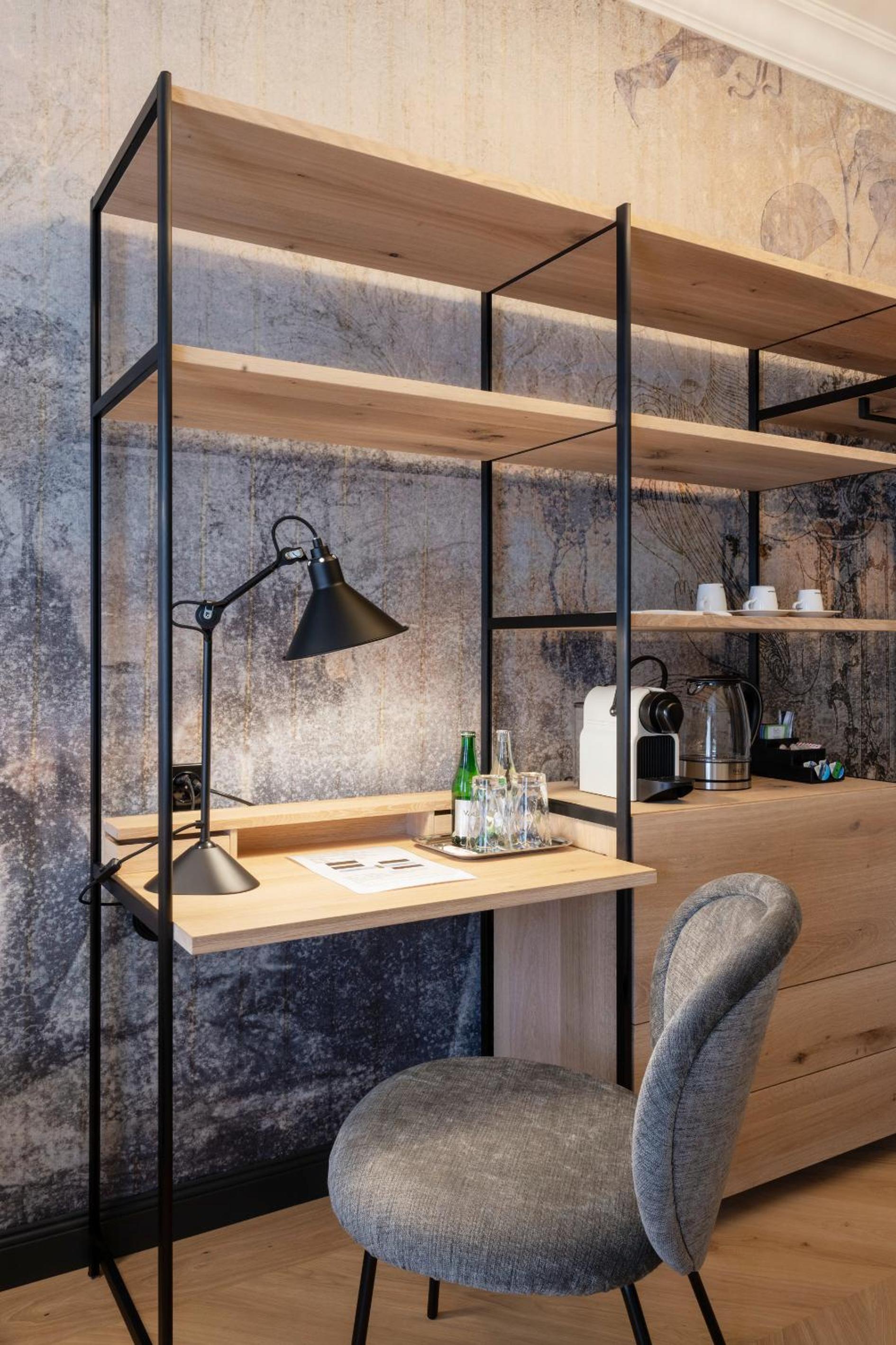 Suite with River View