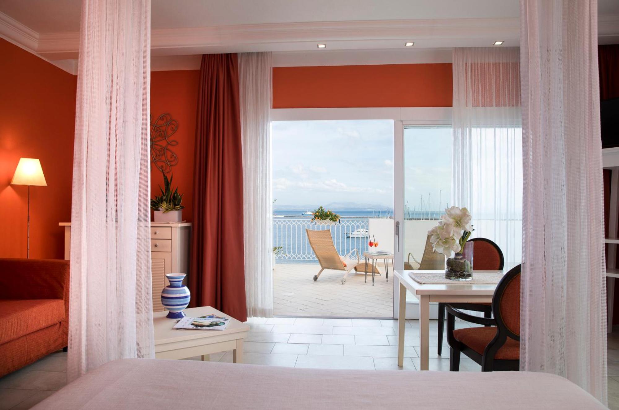 Suite with Sea View