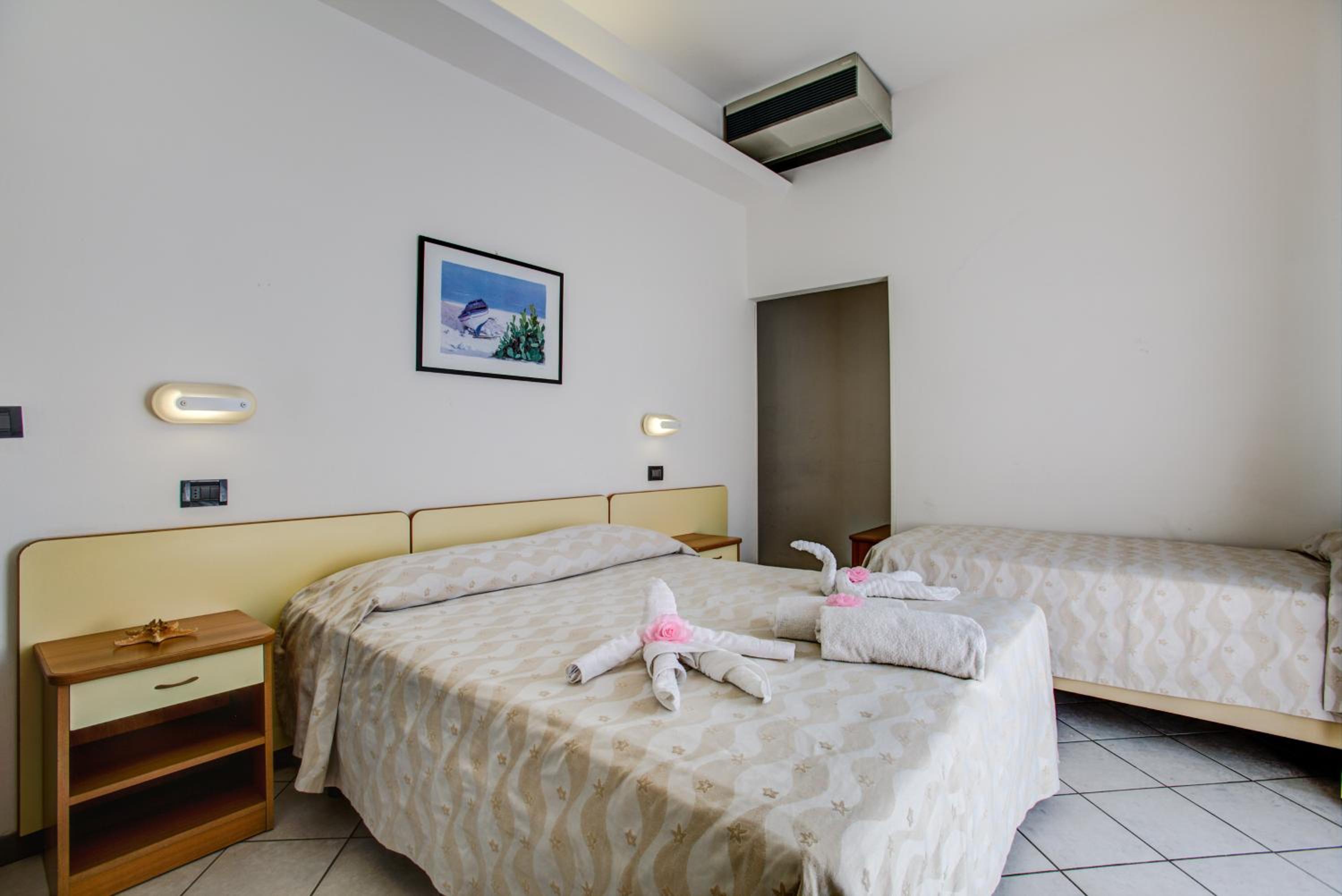 Triple Room with Balcony