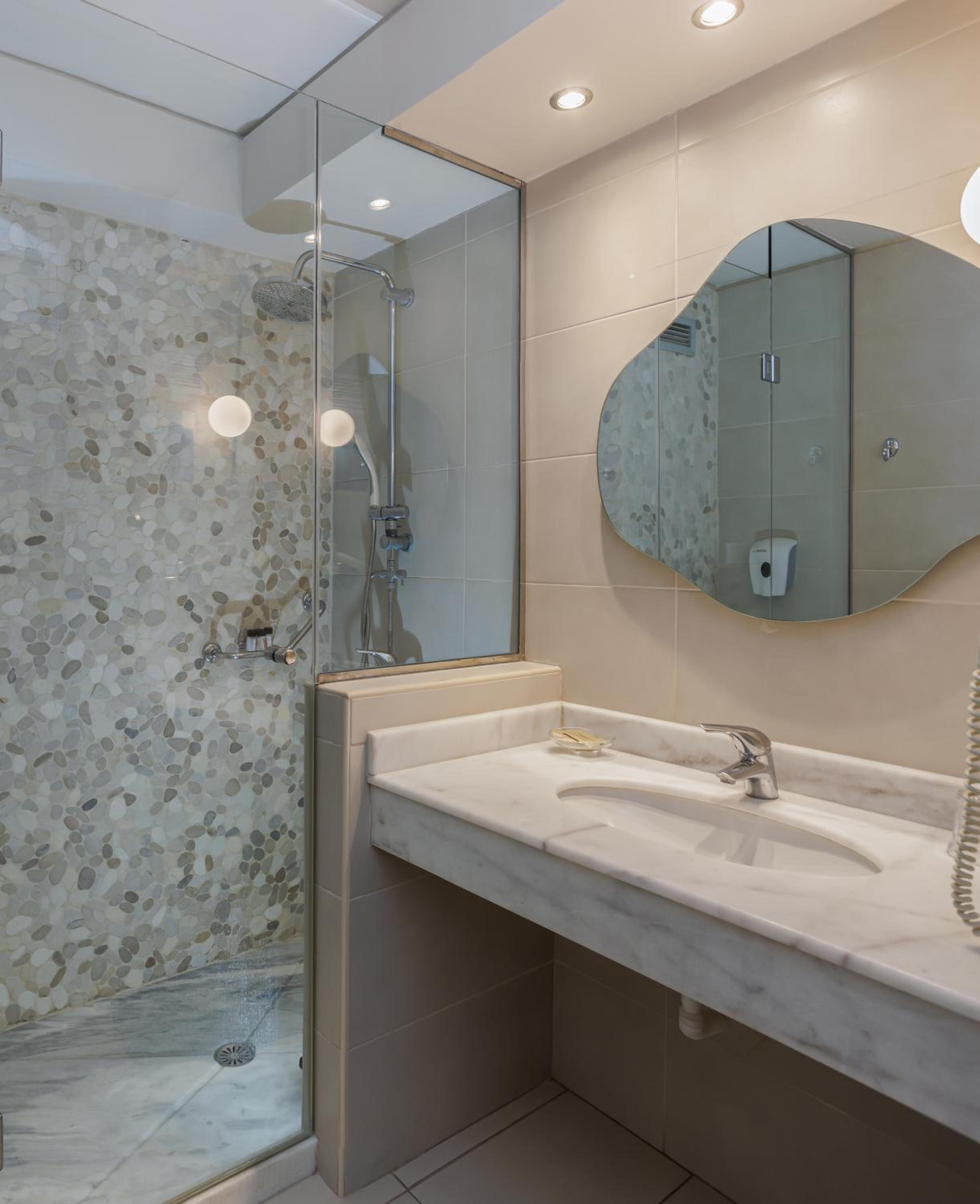 Executive Suite Sea View