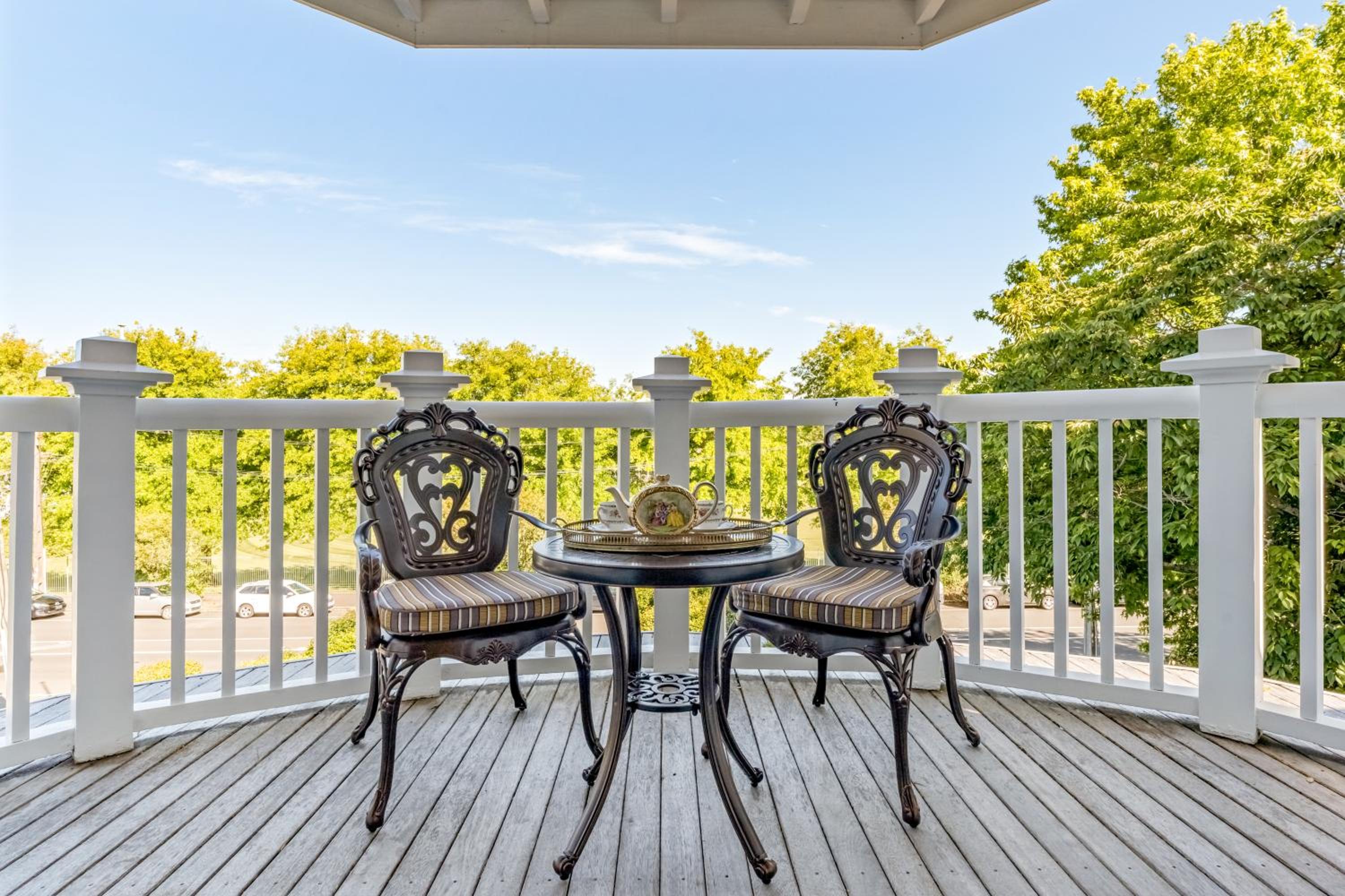 King Room with Balcony