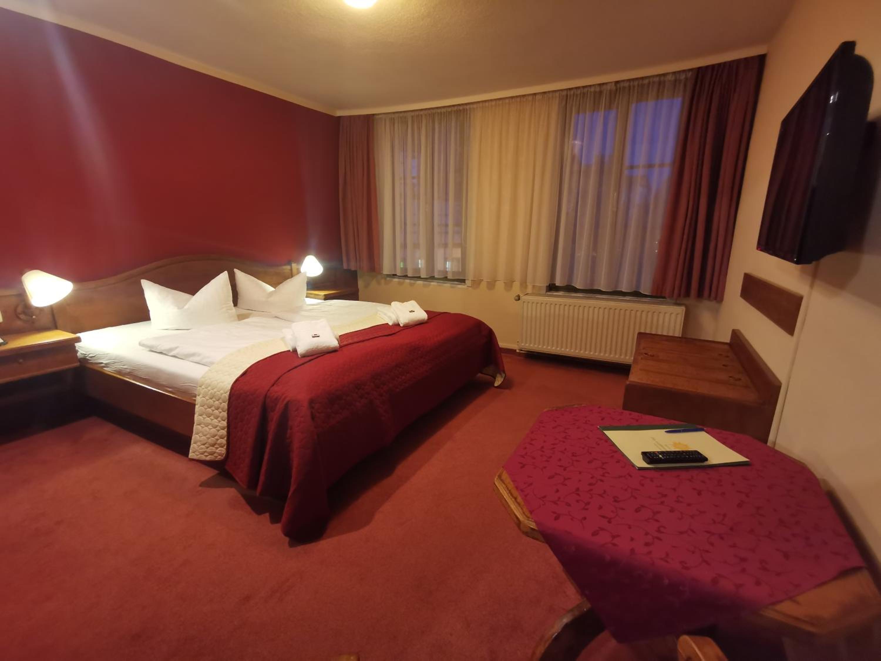 Large Double Room