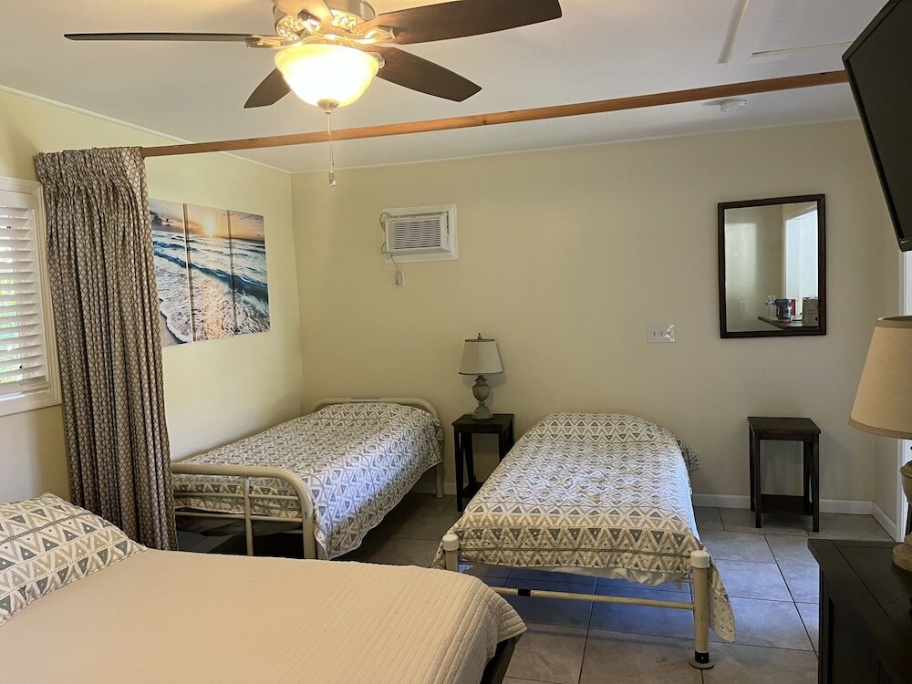 #04 Studio Family Bungalow, 1 Bedroom, Private Bathroom, Garden View, Kitchenette