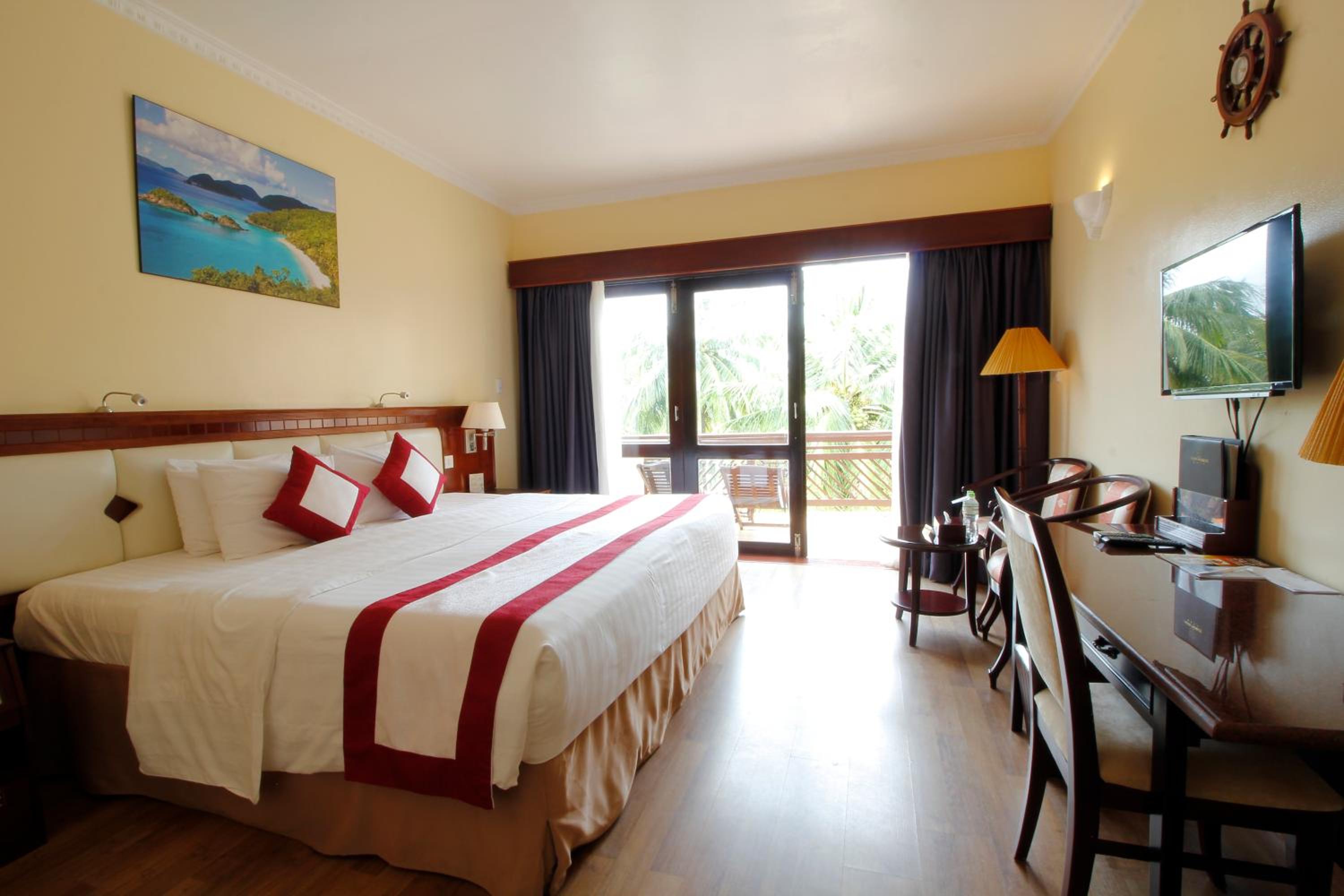 Double Or Twin Room With Sea View