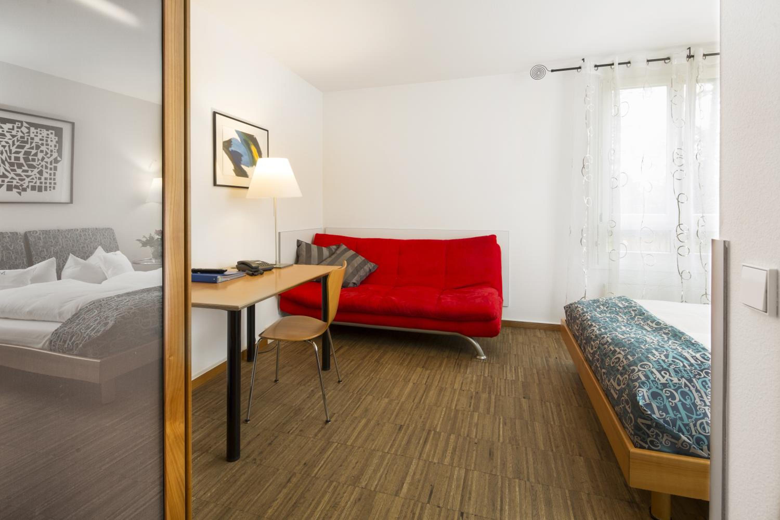 Double Room - Street Side