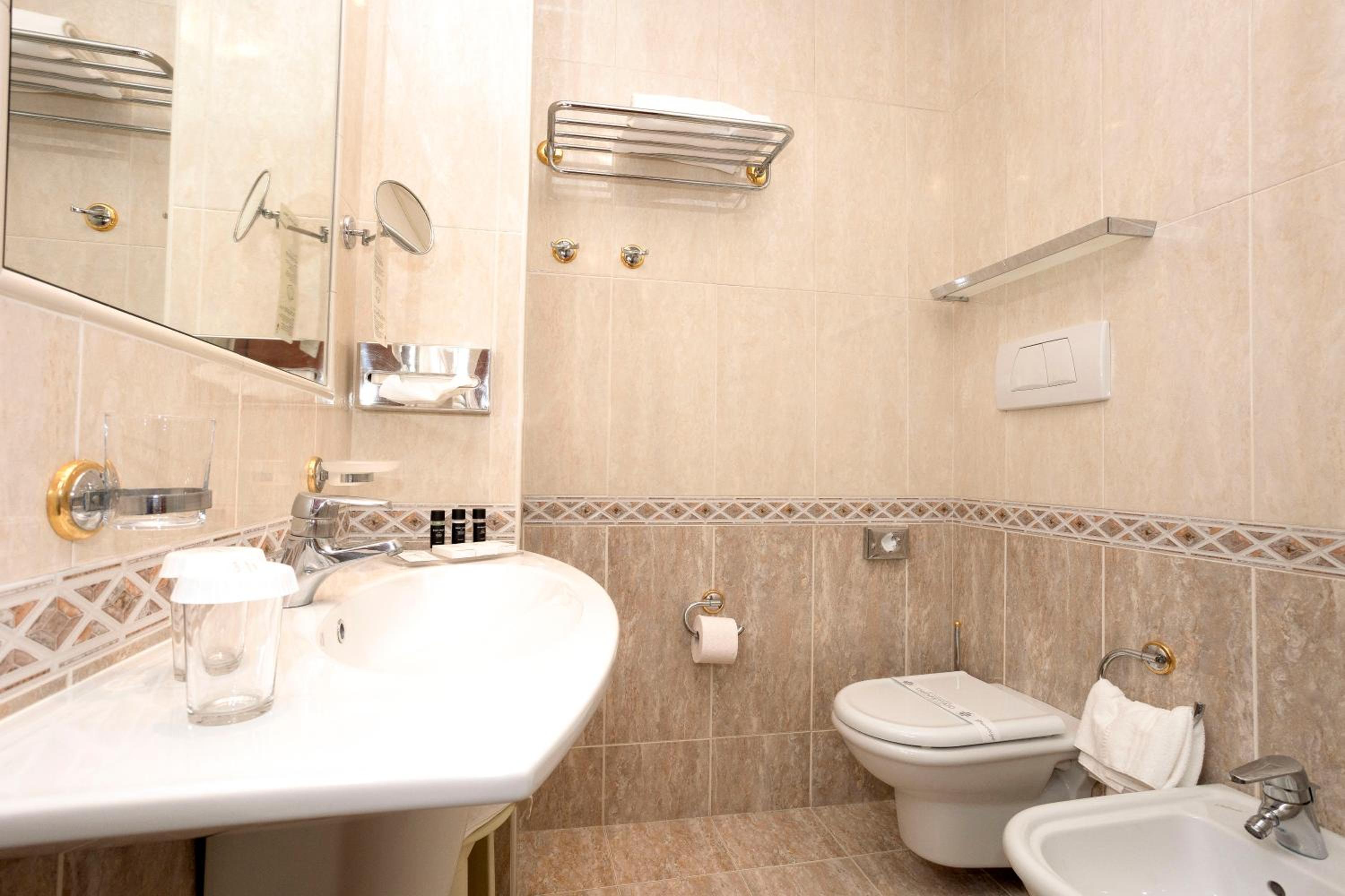 Basic Double or Twin Room