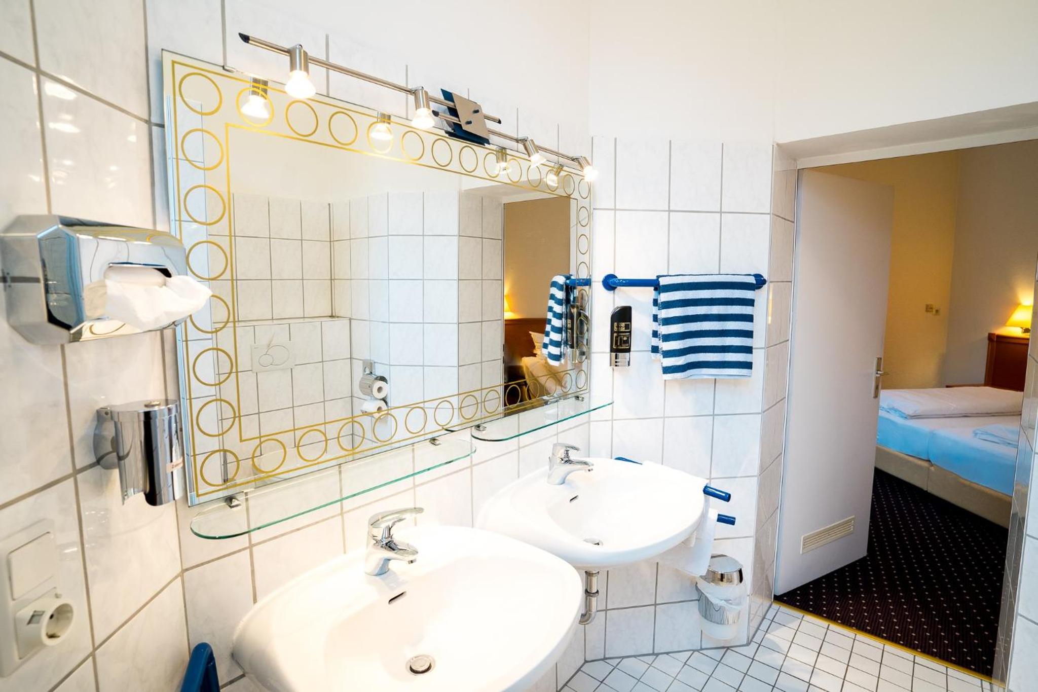 Triple Room with Private Bathroom