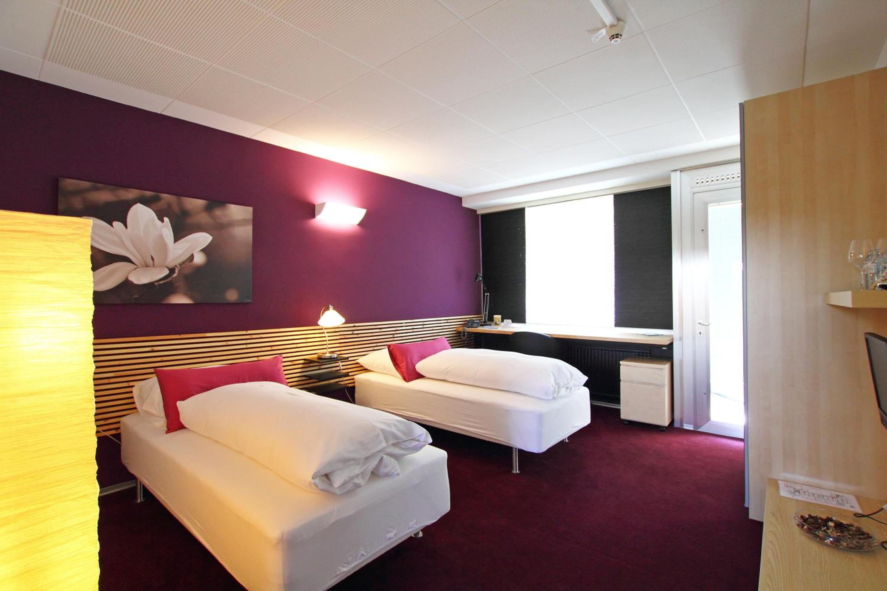 Twin Room with Balcony