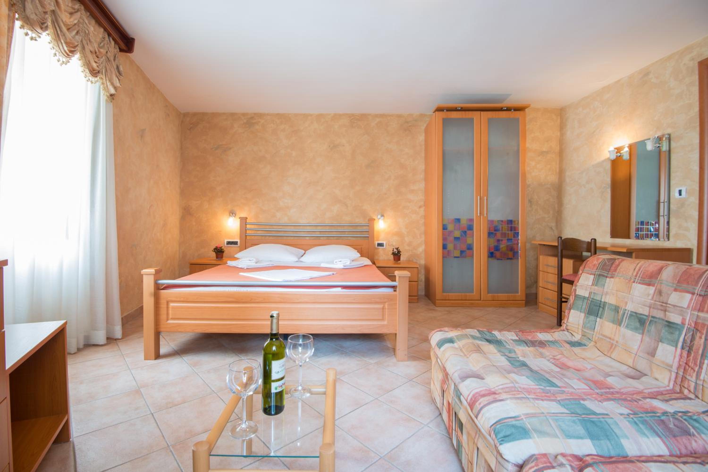 Suite with City View