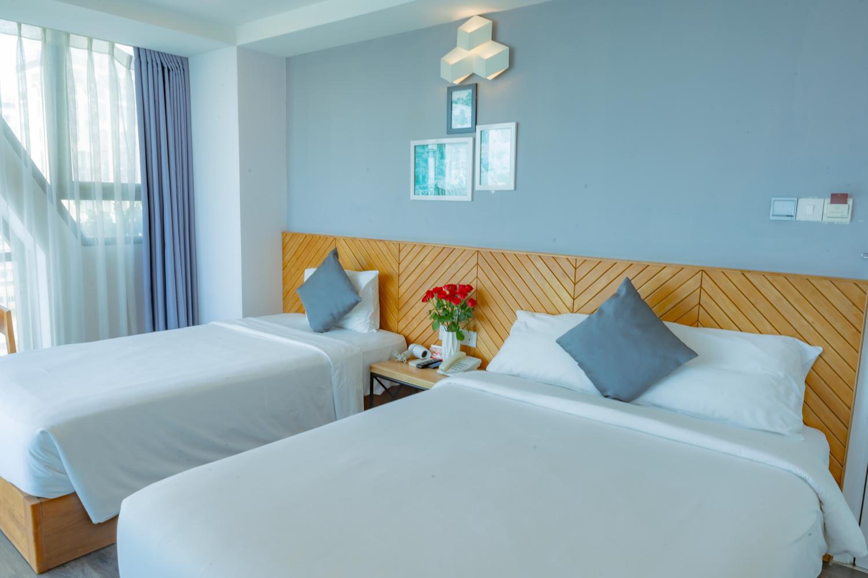 Senior Deluxe Room with Sea View