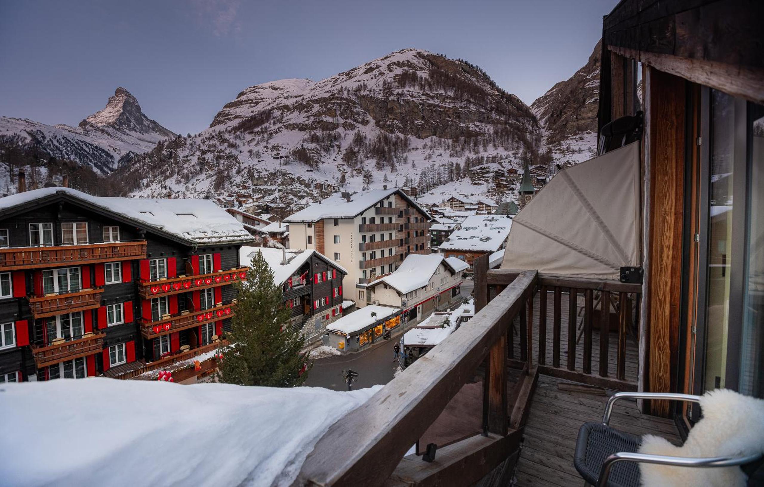 Panorama Cozy Room with Matterhorn View