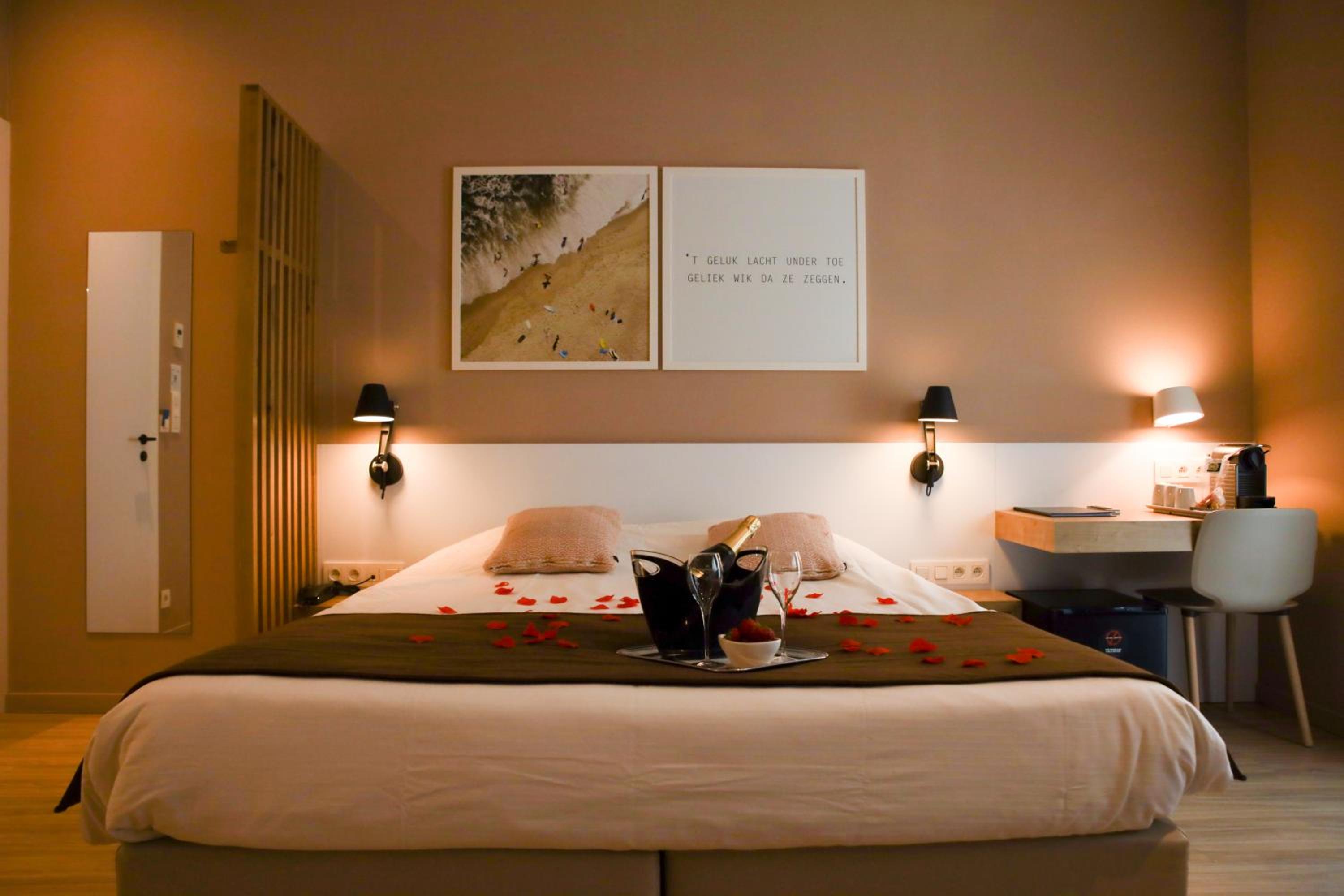 Junior Suite with Shower