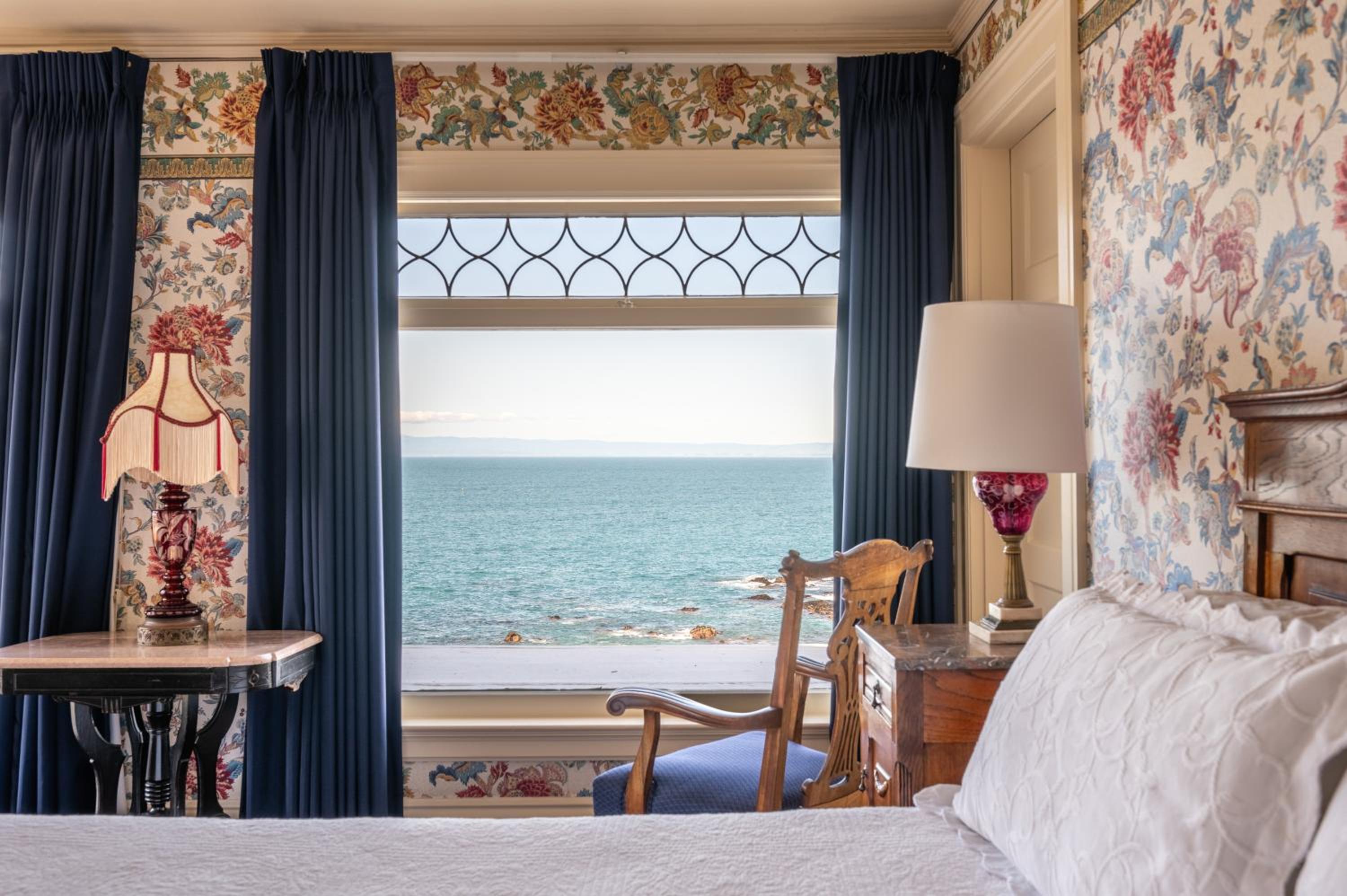 King Suite with Sea View