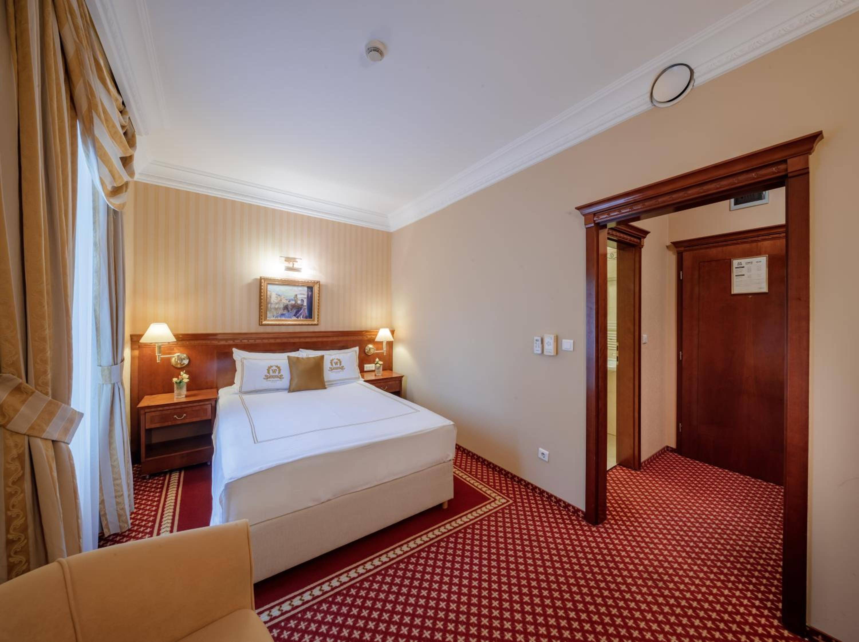 Standard Single Room
