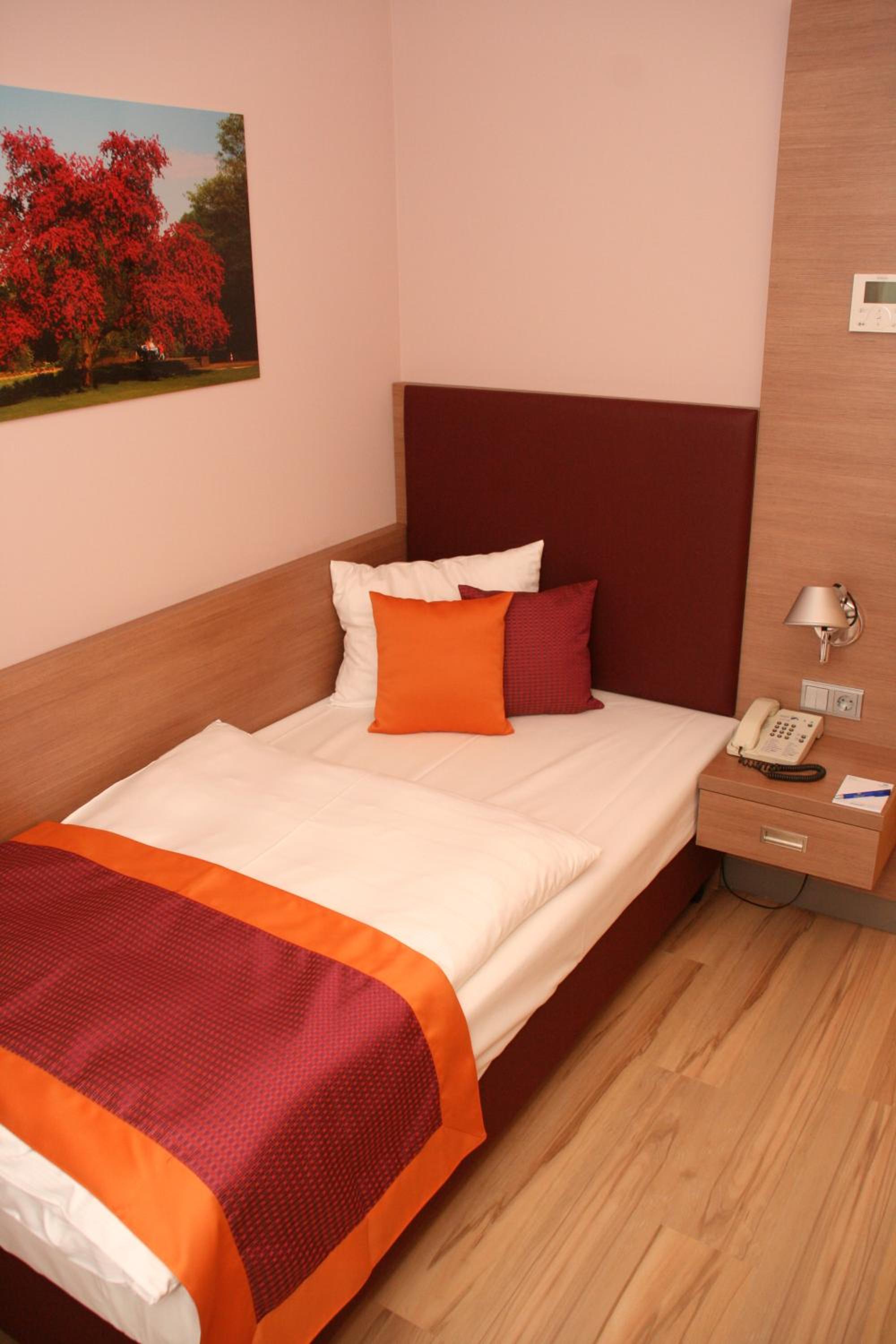 Small Economy Single Room 