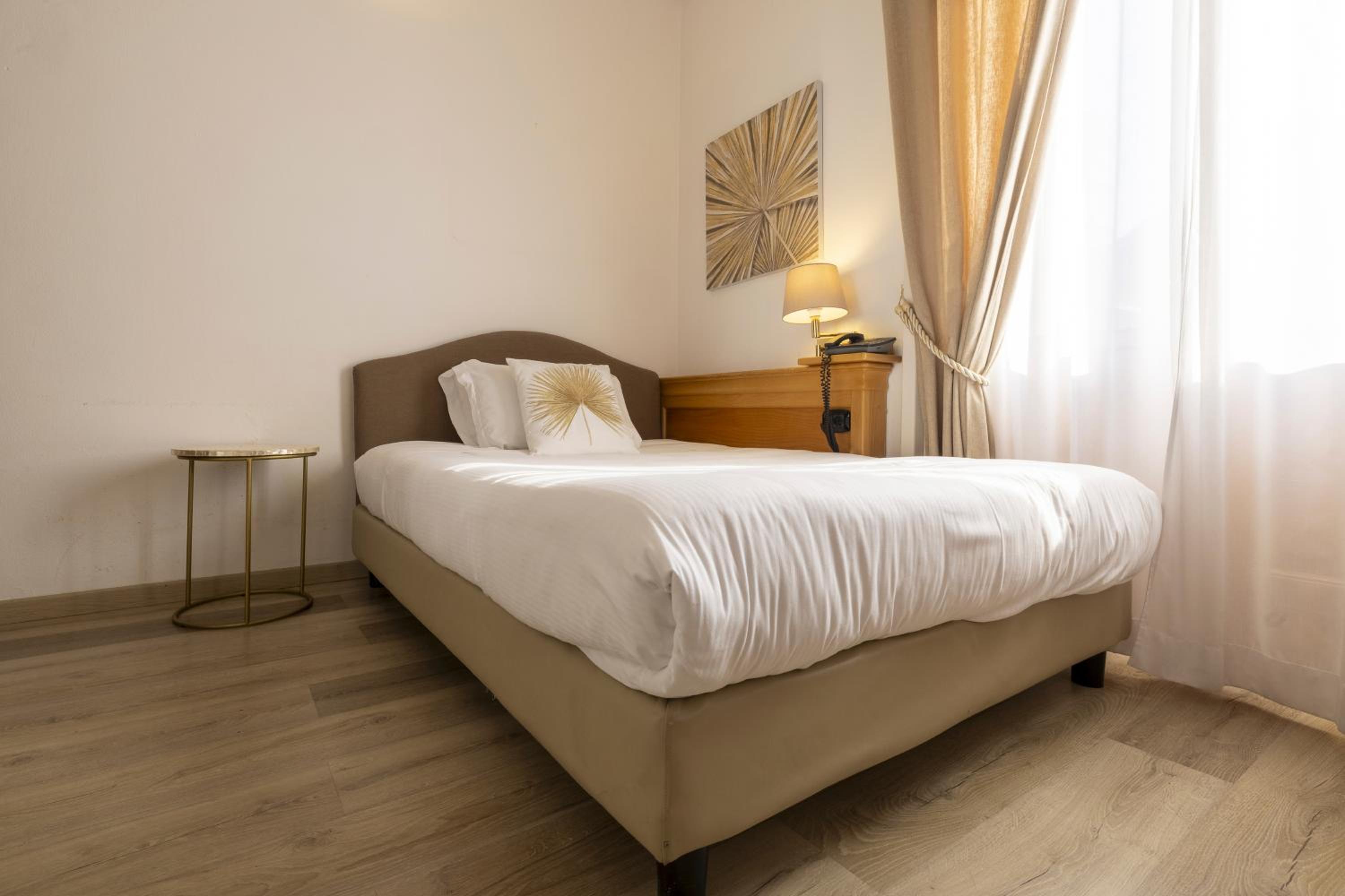 Superior Single Room