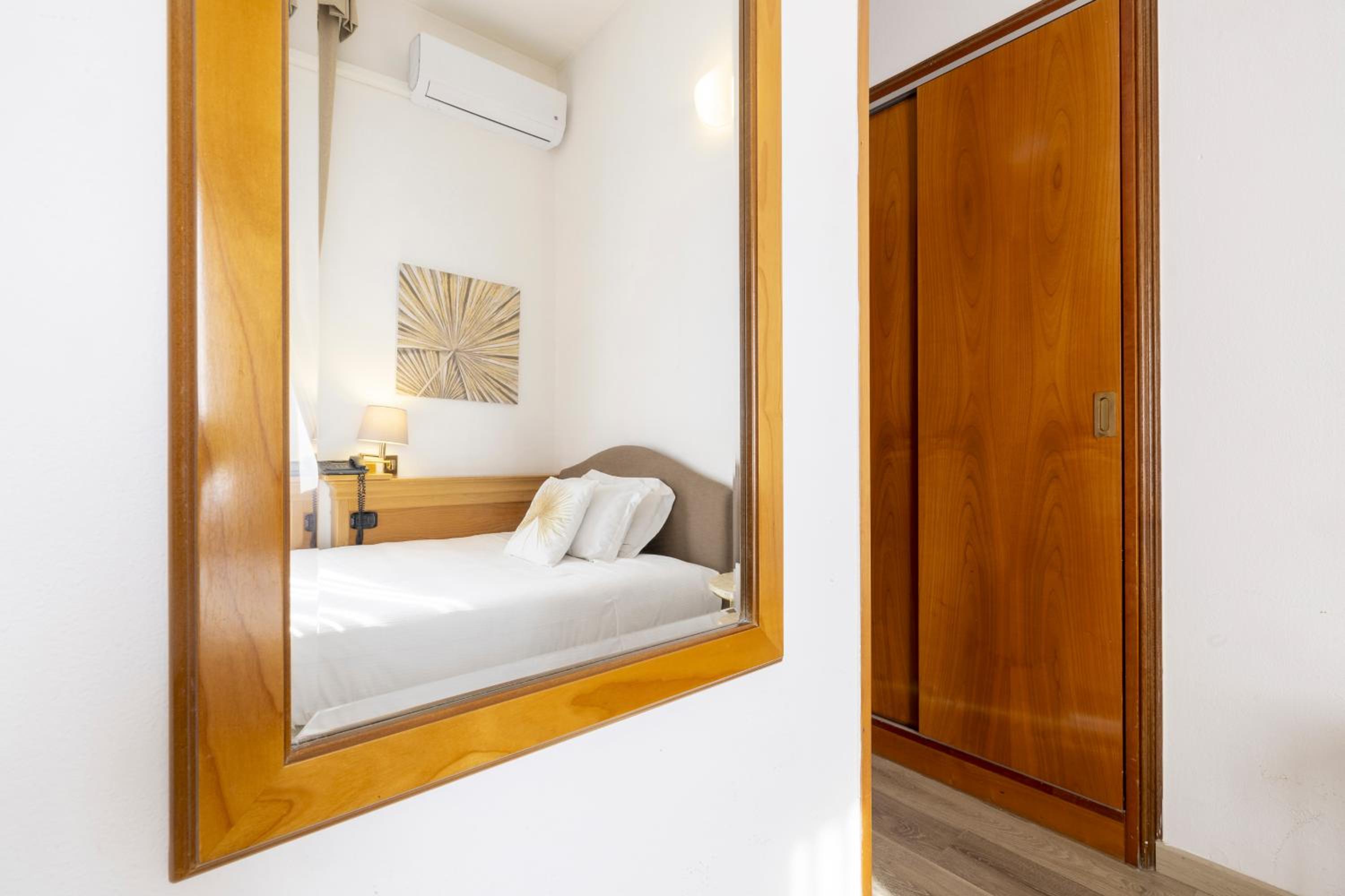 Superior Single Room