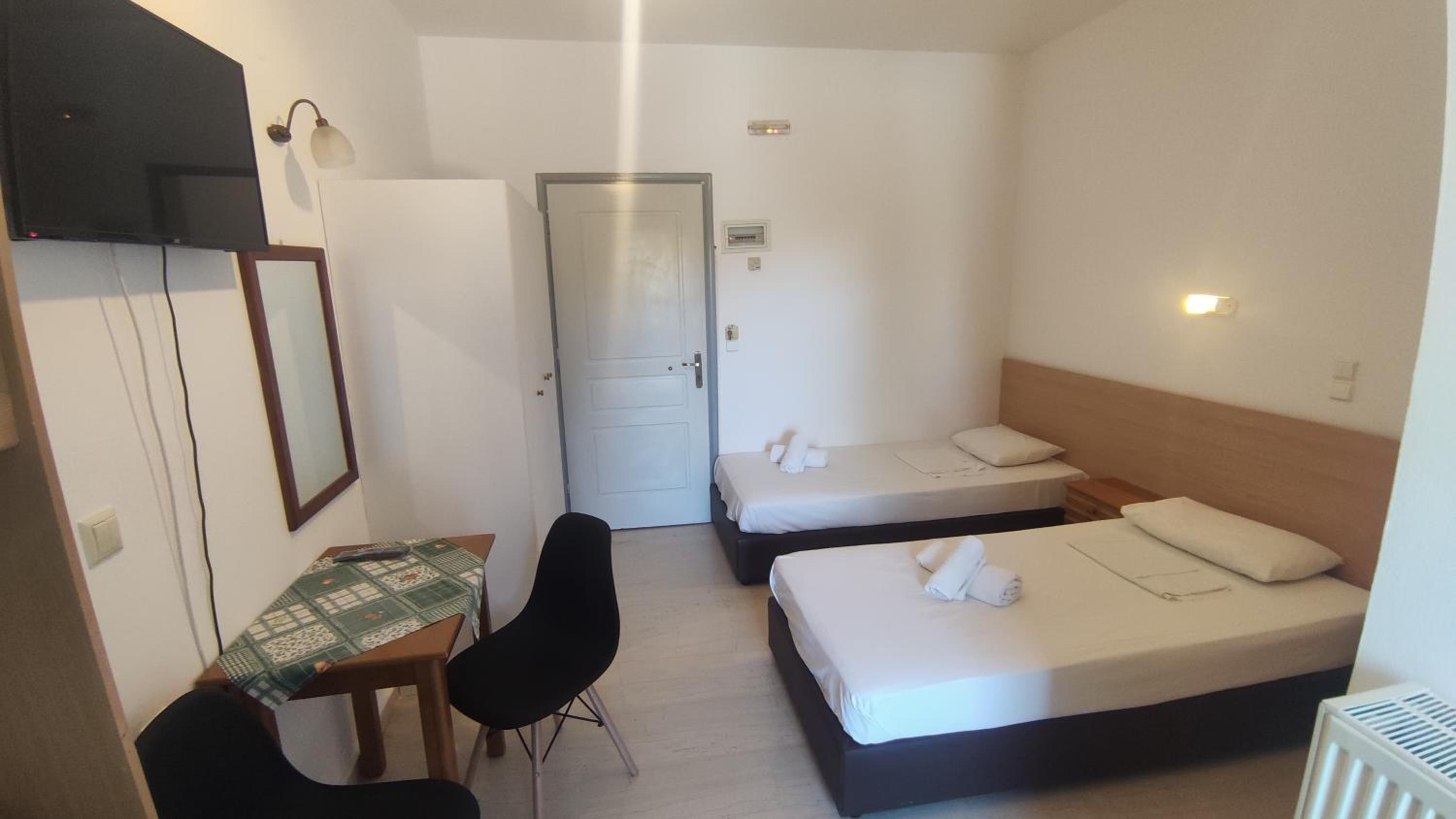 Economy Double Studio