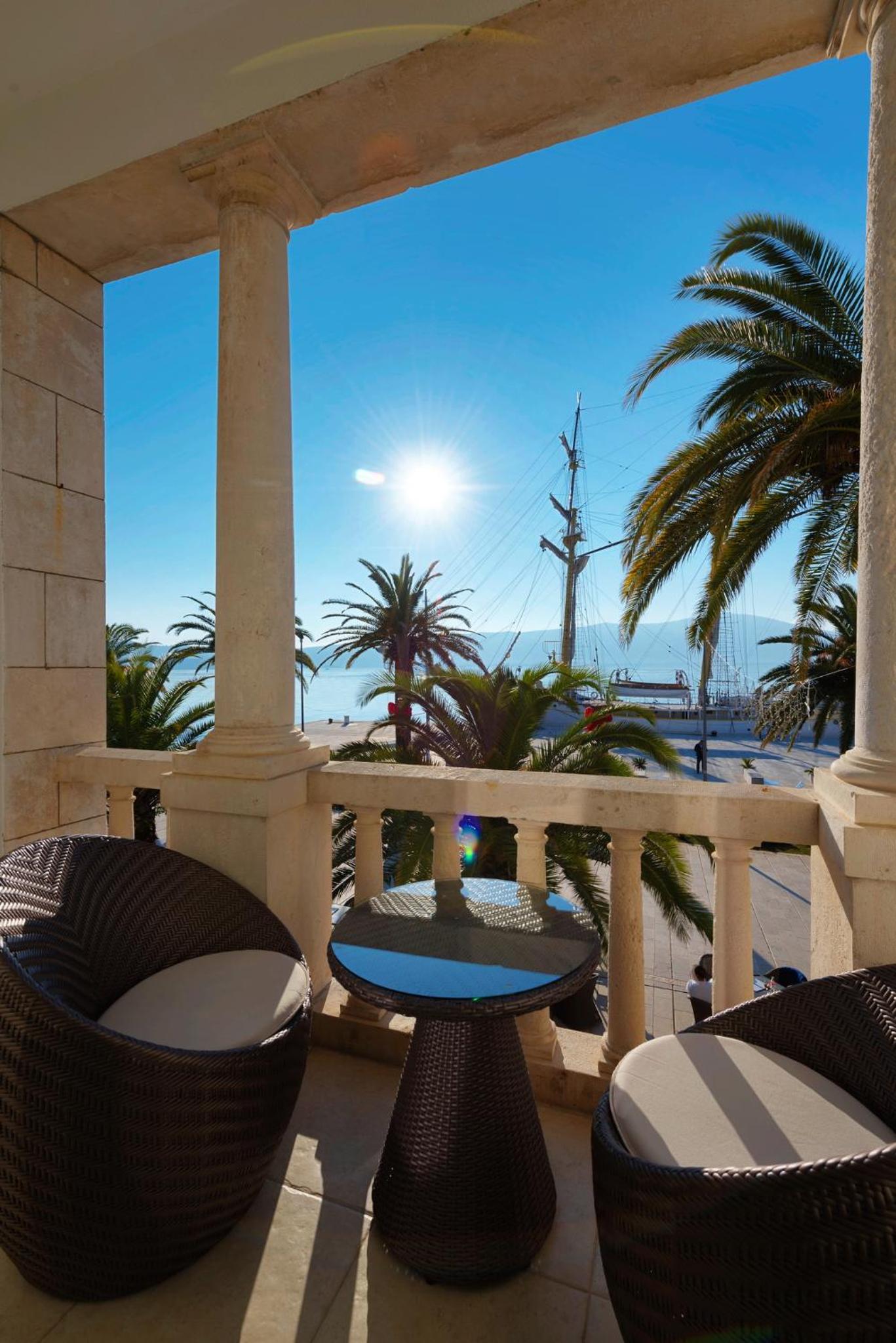 Suite with Sea View