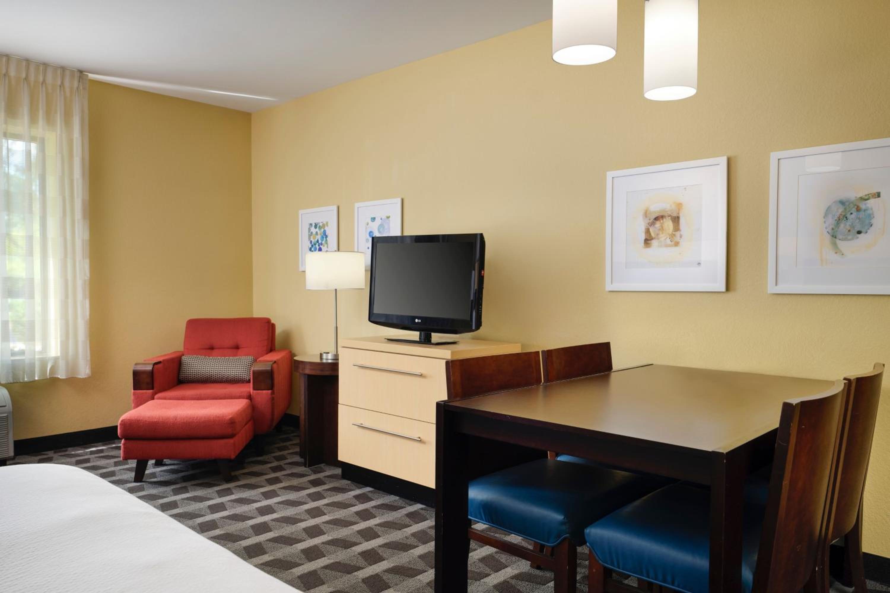 Queen Studio with Two Queen Beds