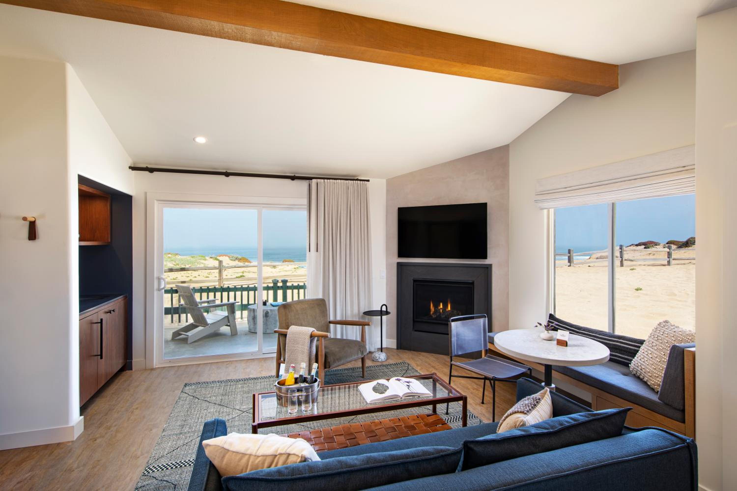 Panoramic Oceanfront Suite
