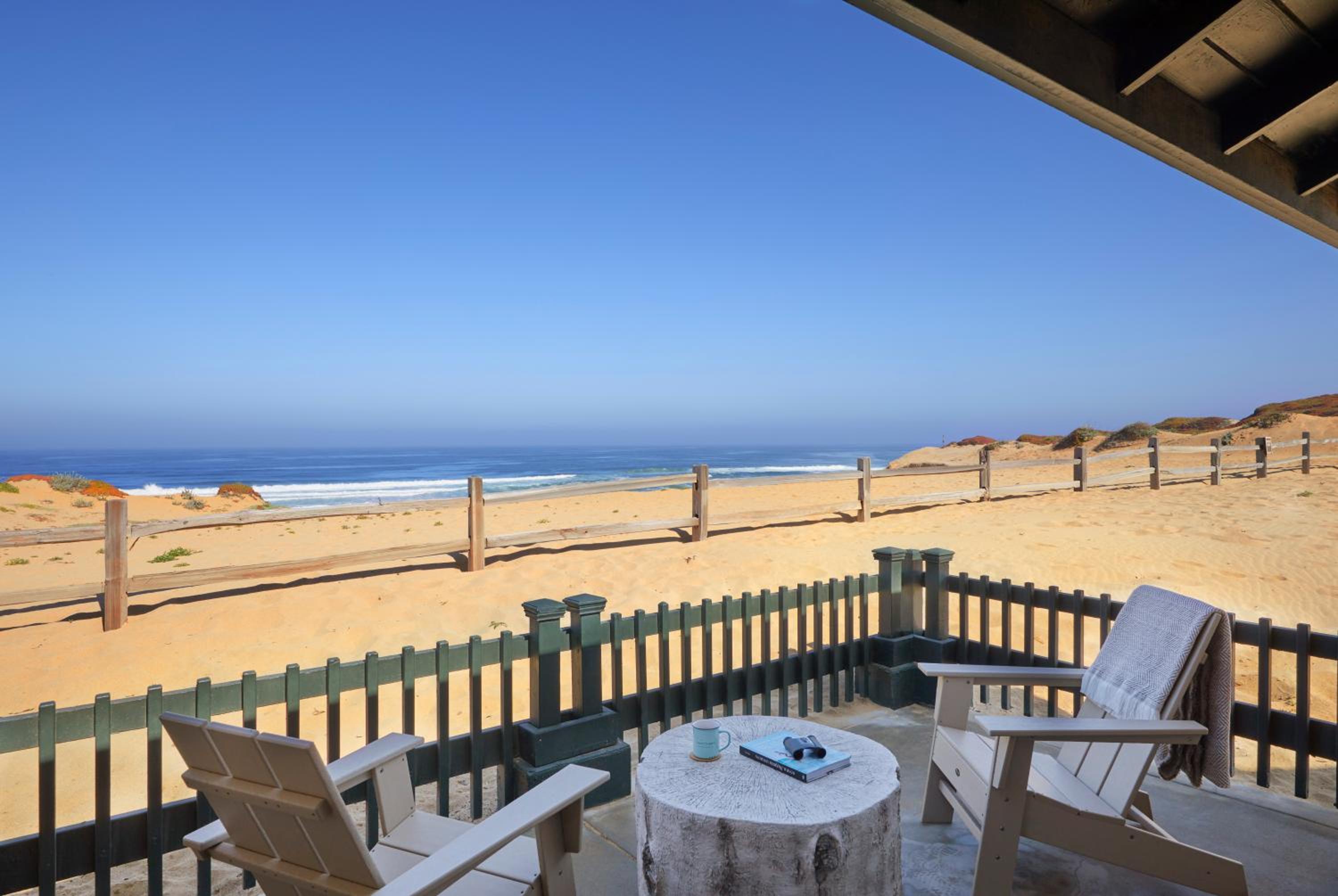 Panoramic Oceanfront Deluxe 