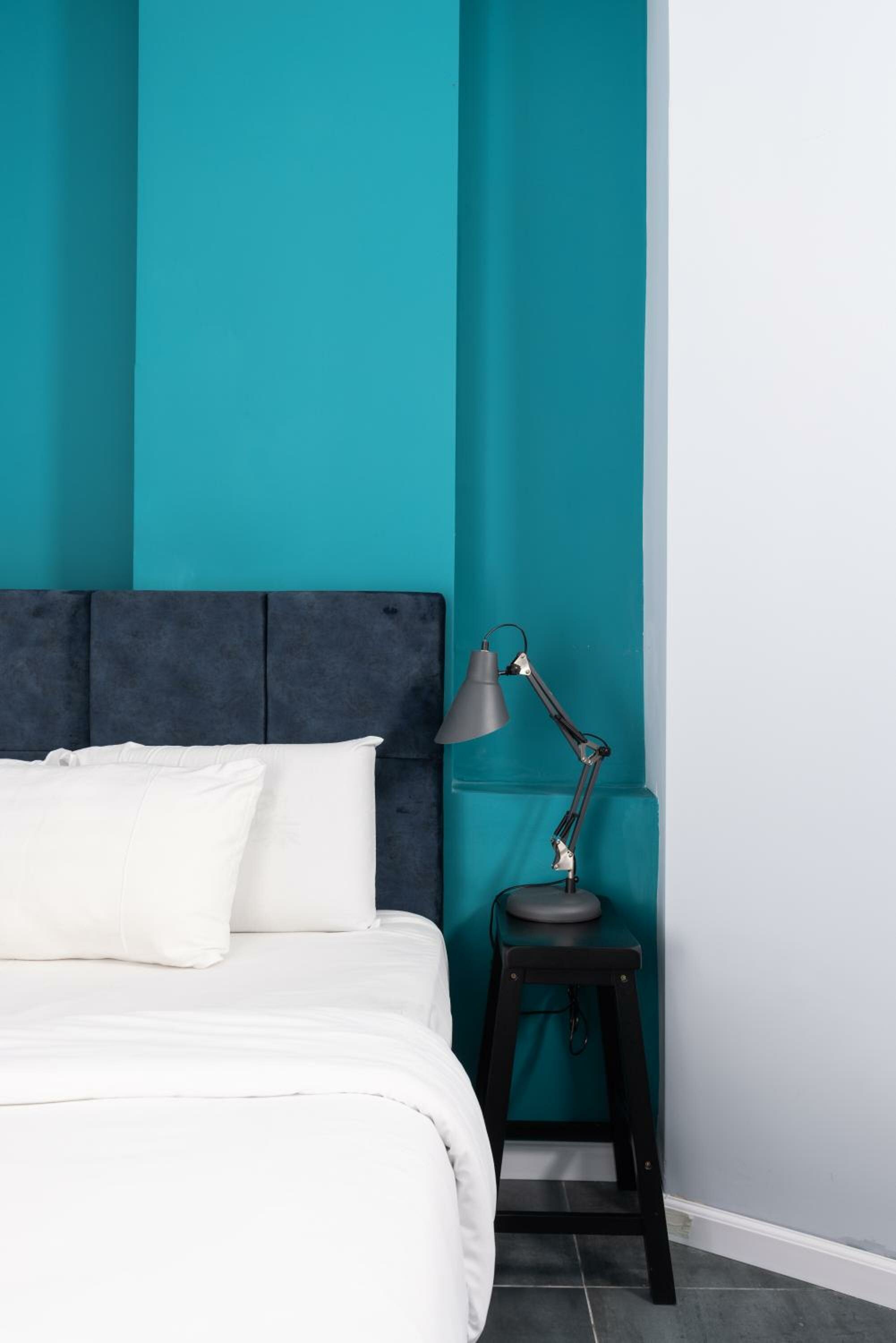 One-Bedroom Apartment (4 Adults)