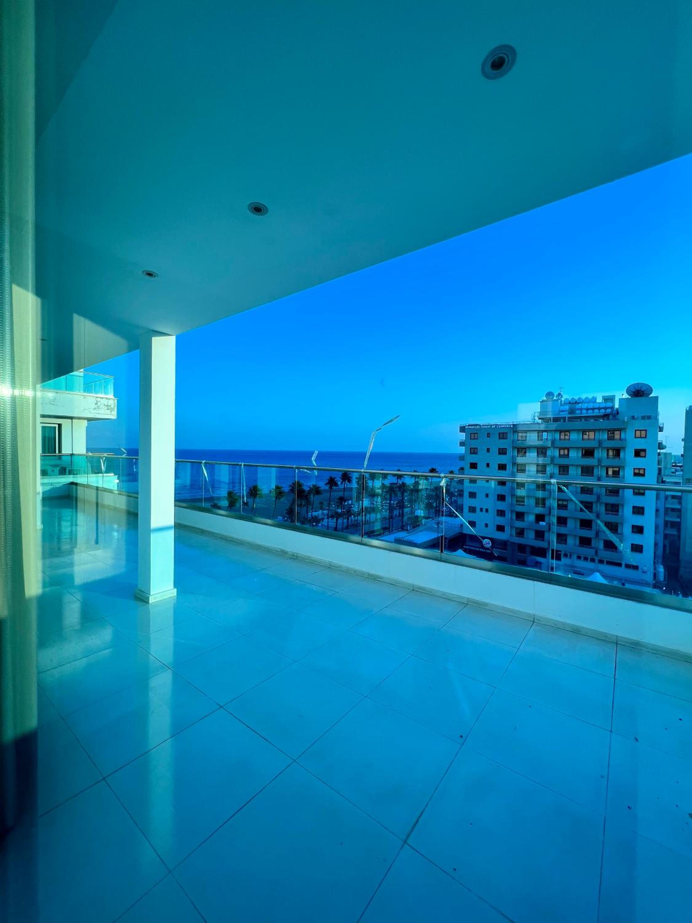 Apartment with Site Sea View