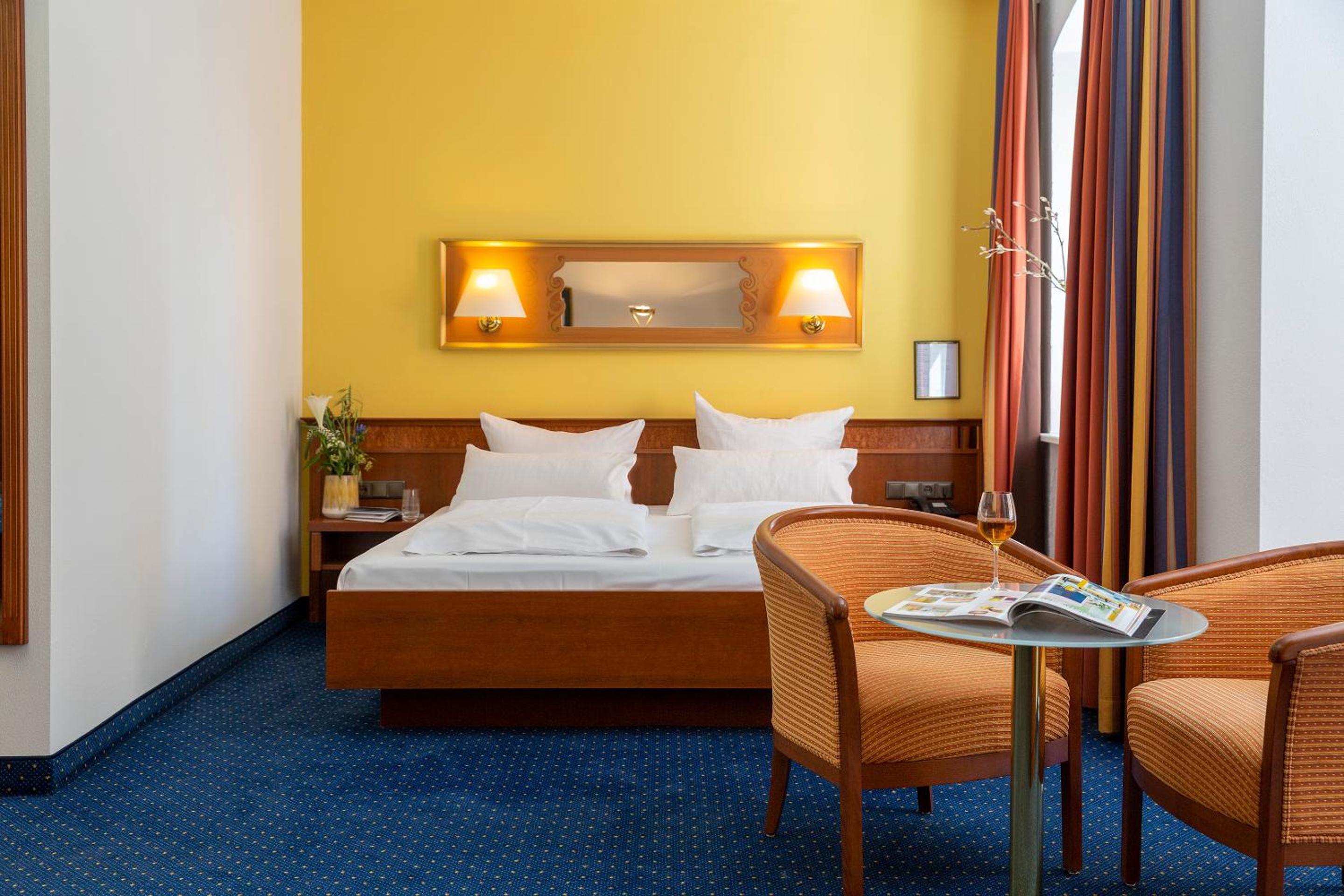 Large Double Room Annex