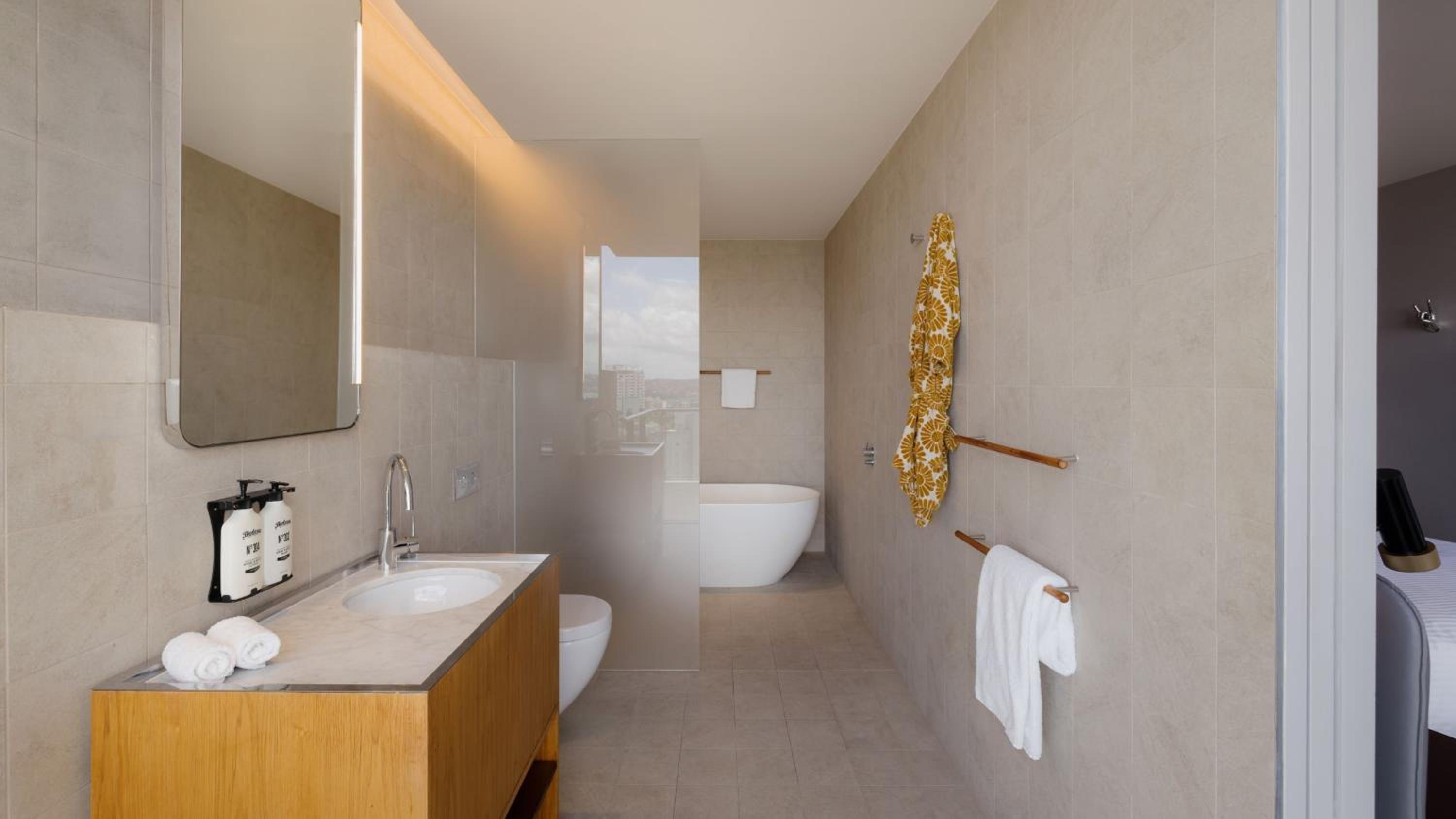 King Suite with Balcony and Harbor View - High Floor