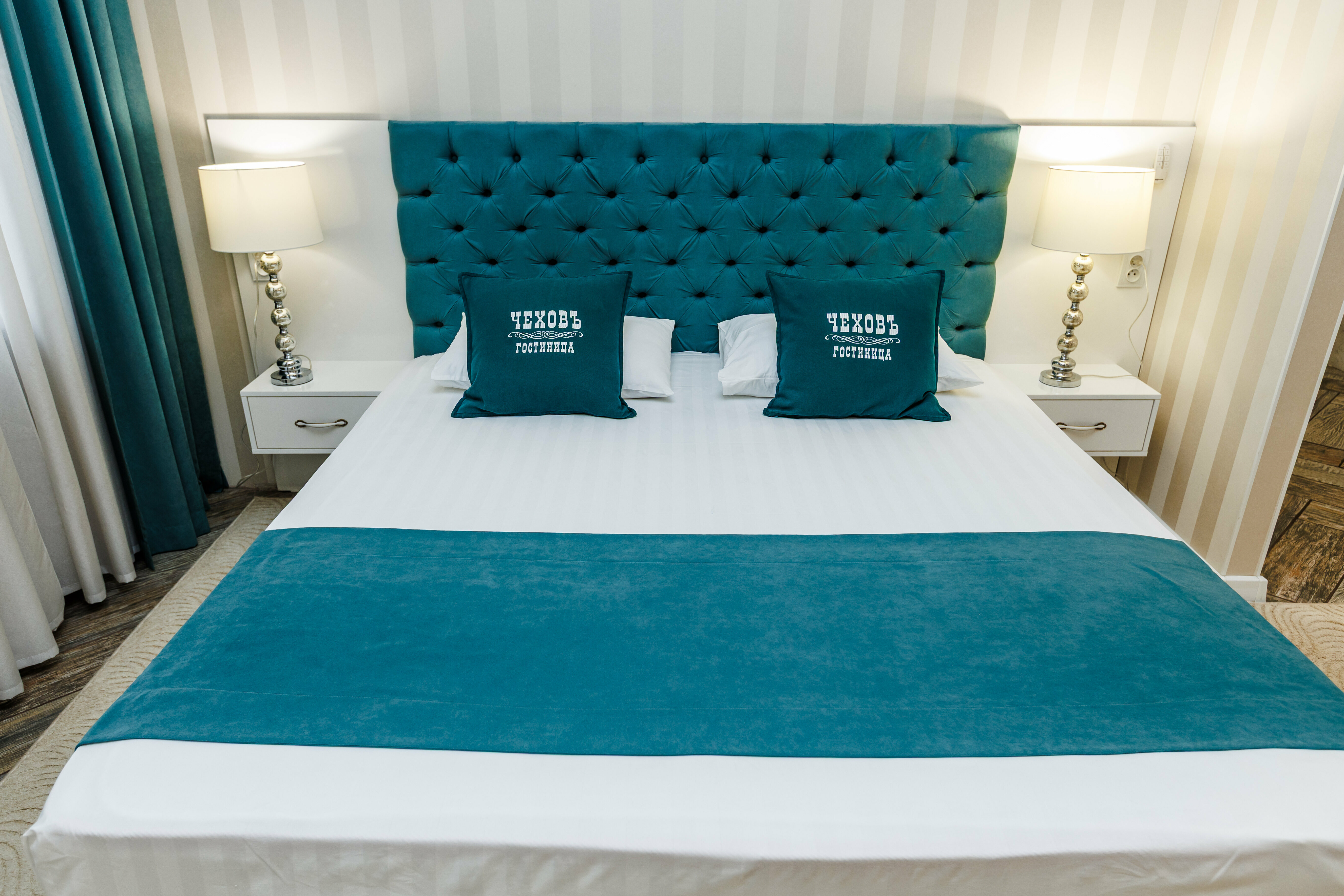 Люкс с кроватью размера «king-size»