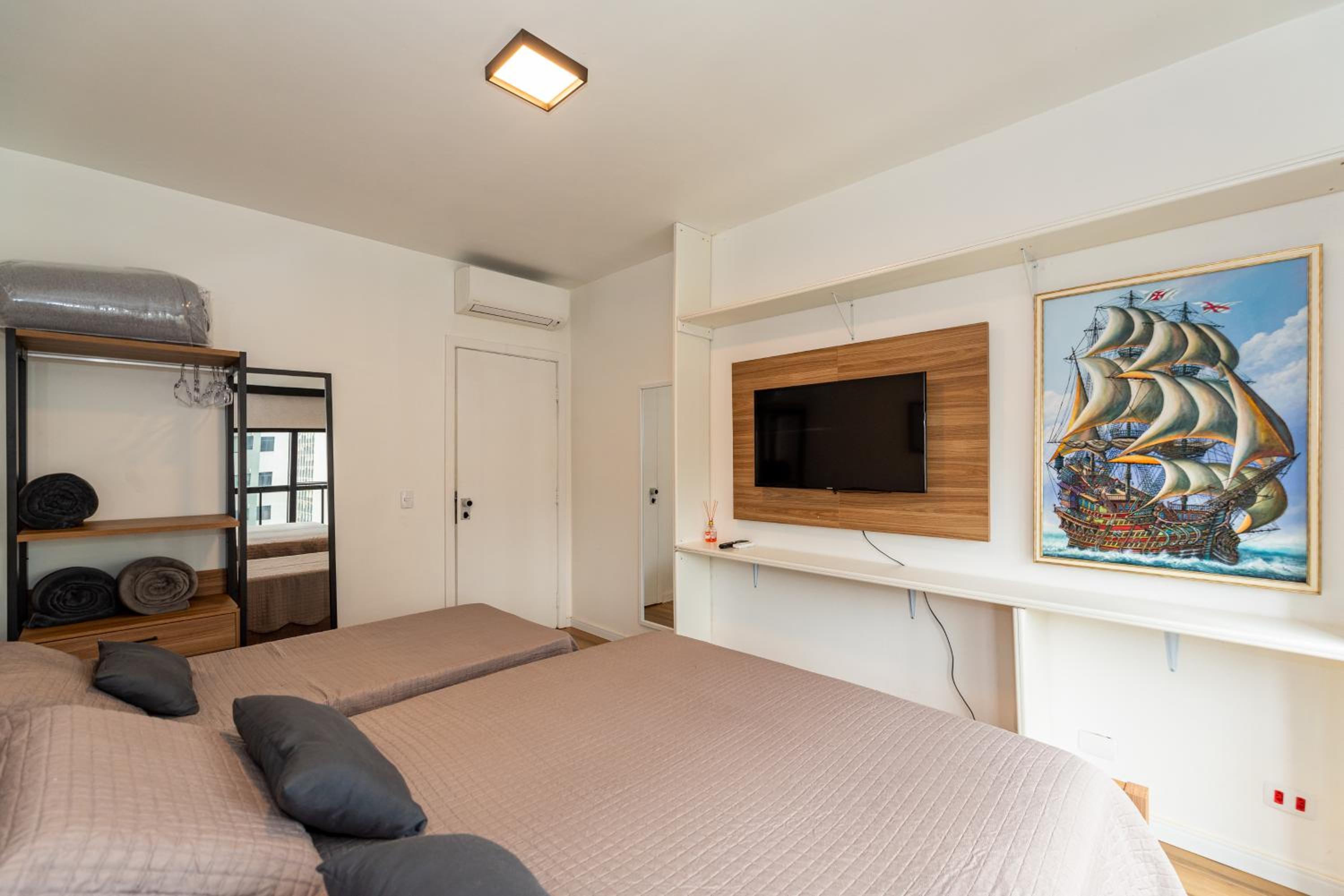 Apartment with Balcony