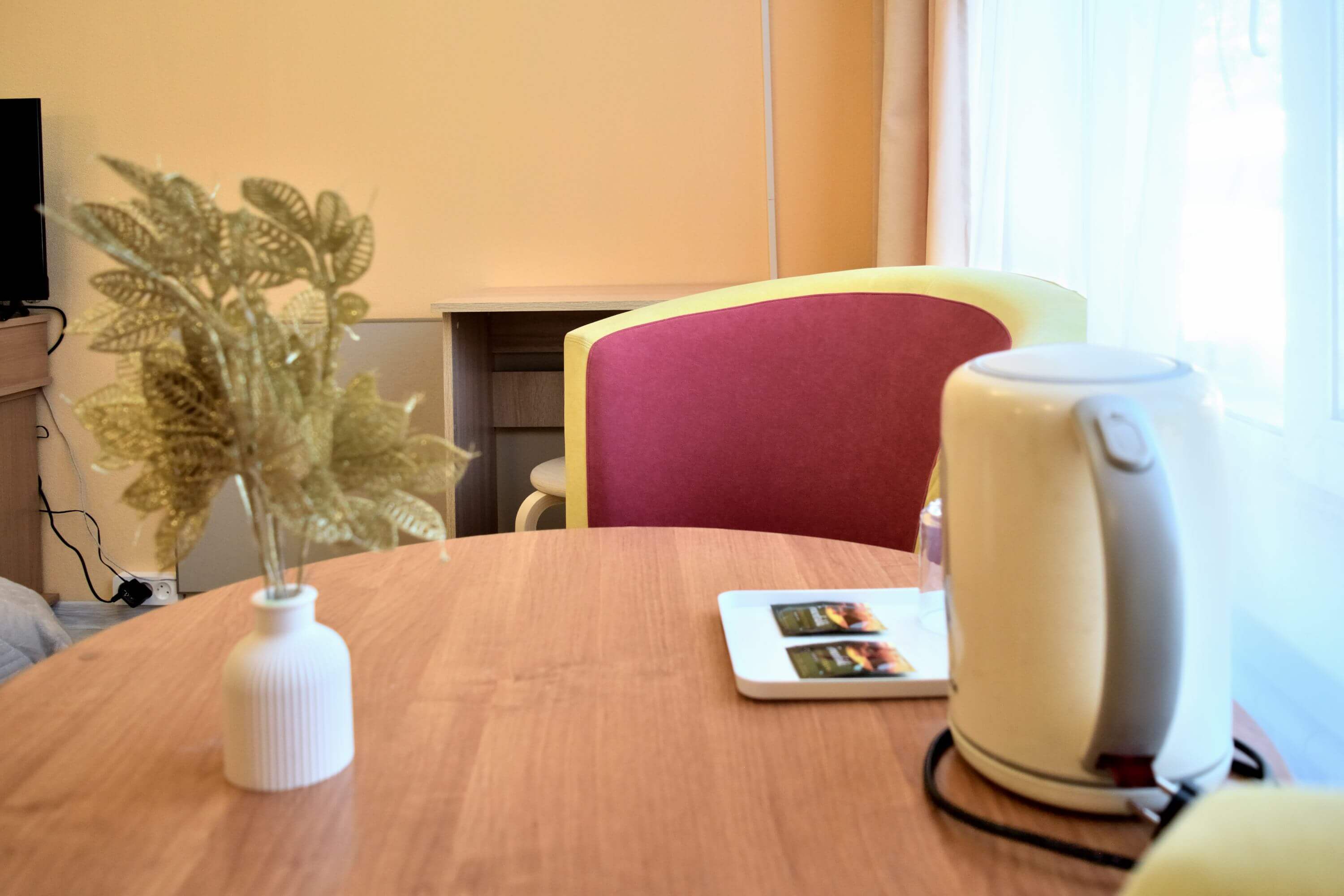 №7. Семейный номер с двуспальной кроватью и видом на горы