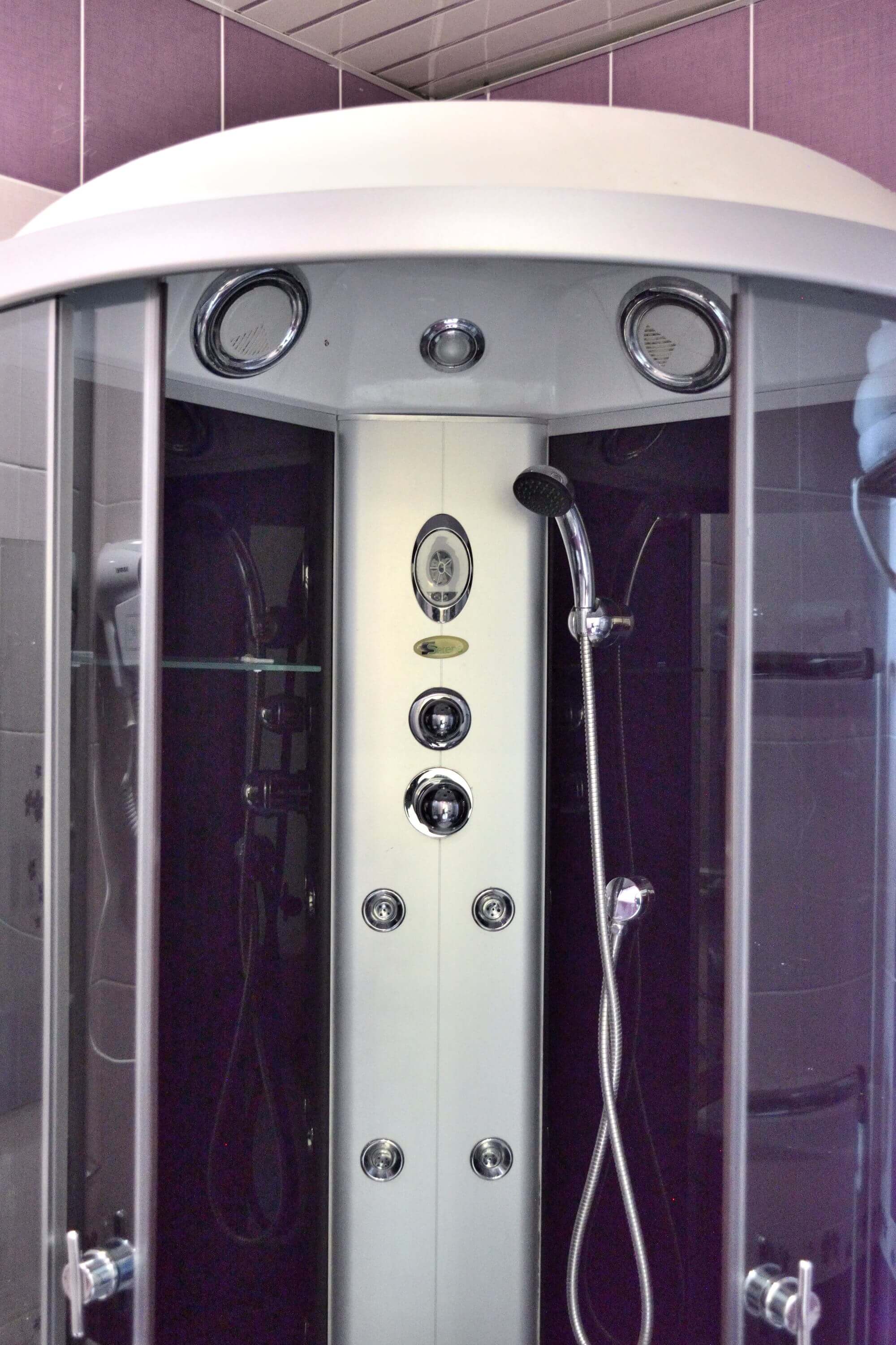 №2. Двухместный номер с видом на Байкал