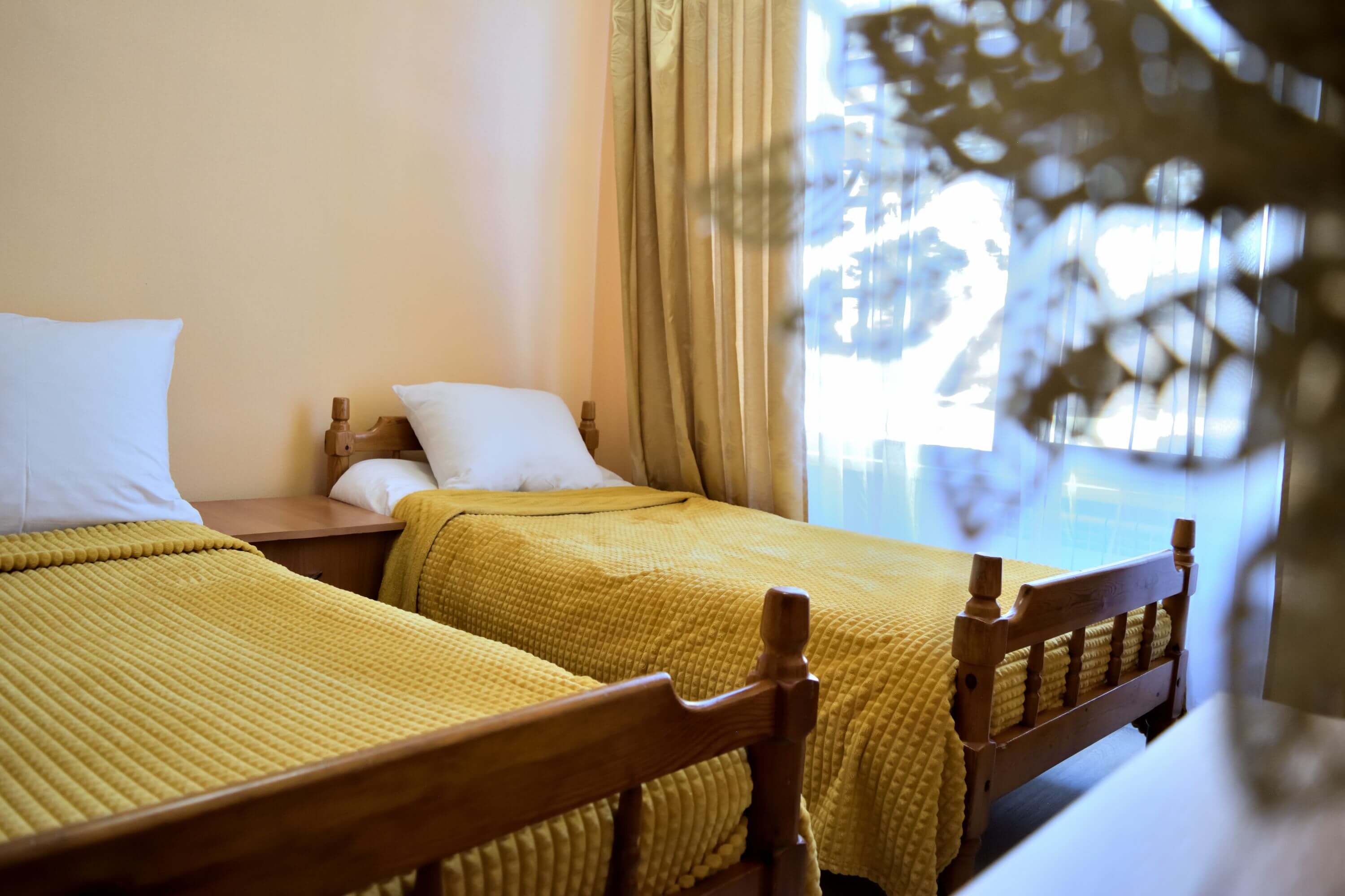 №5. Семейный номер с дополнительным спальным местом и видом на горы