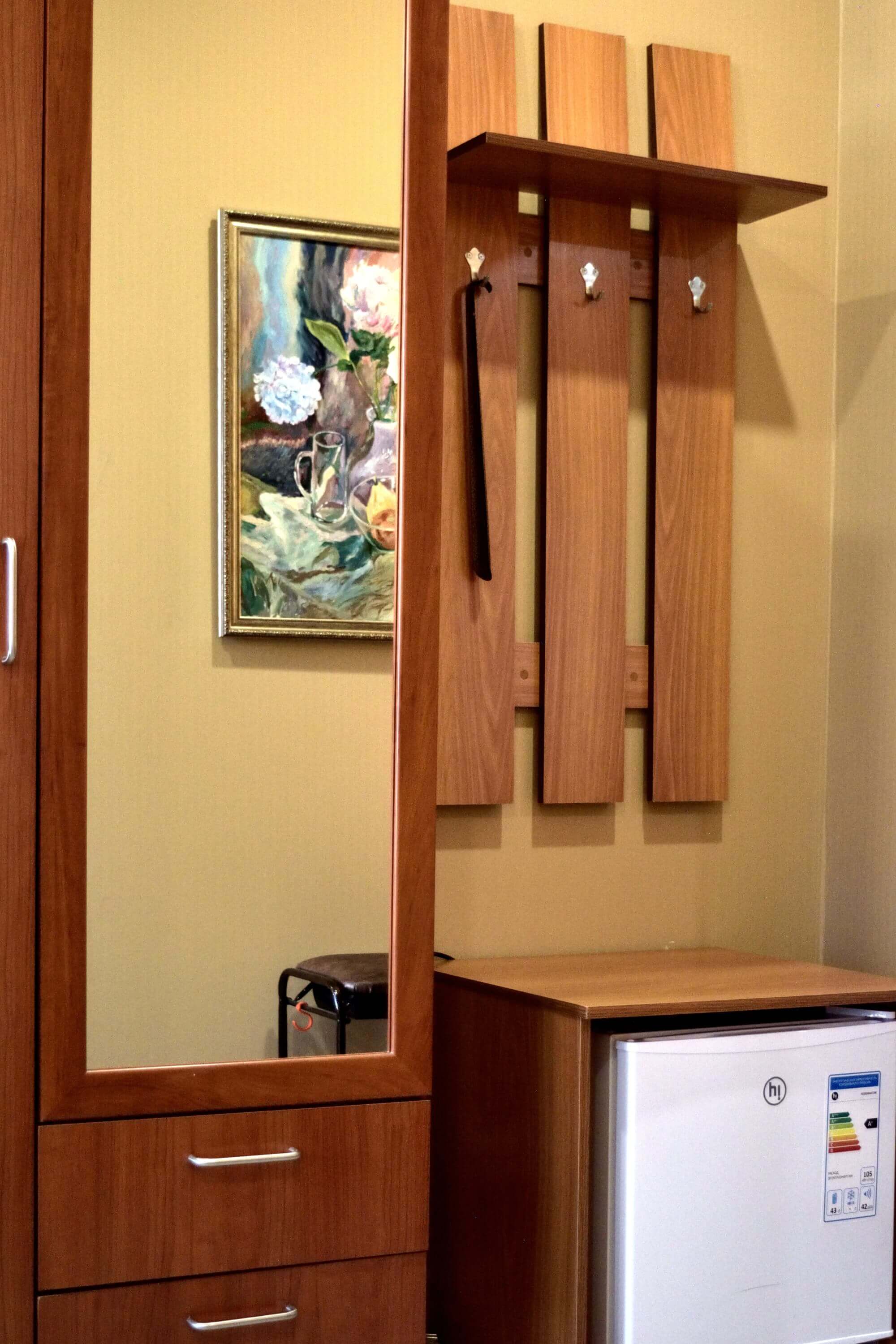 №10. Семейный номер с двуспальной кроватью и видом на Байкал