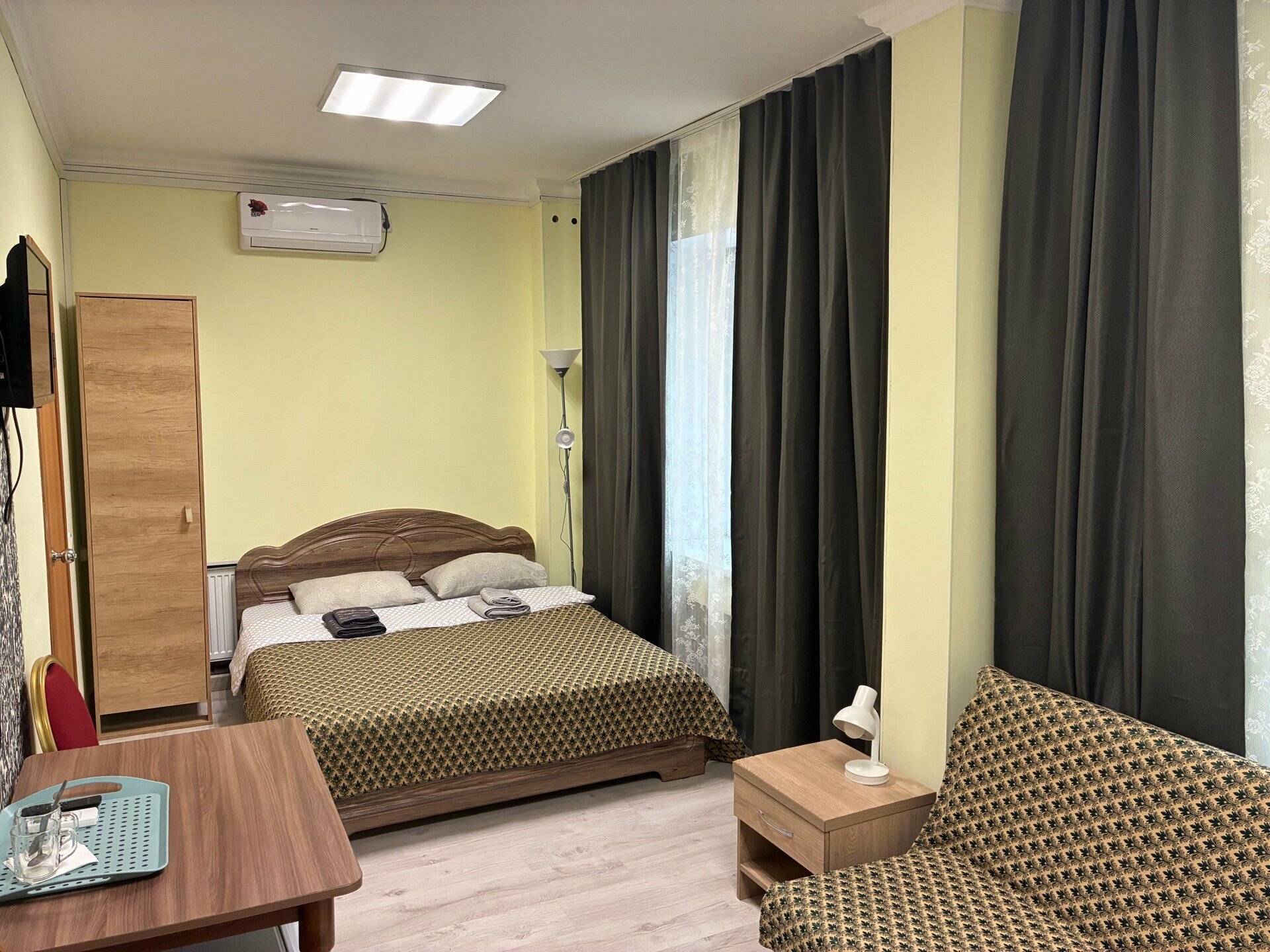 Полулюкс Делюкс